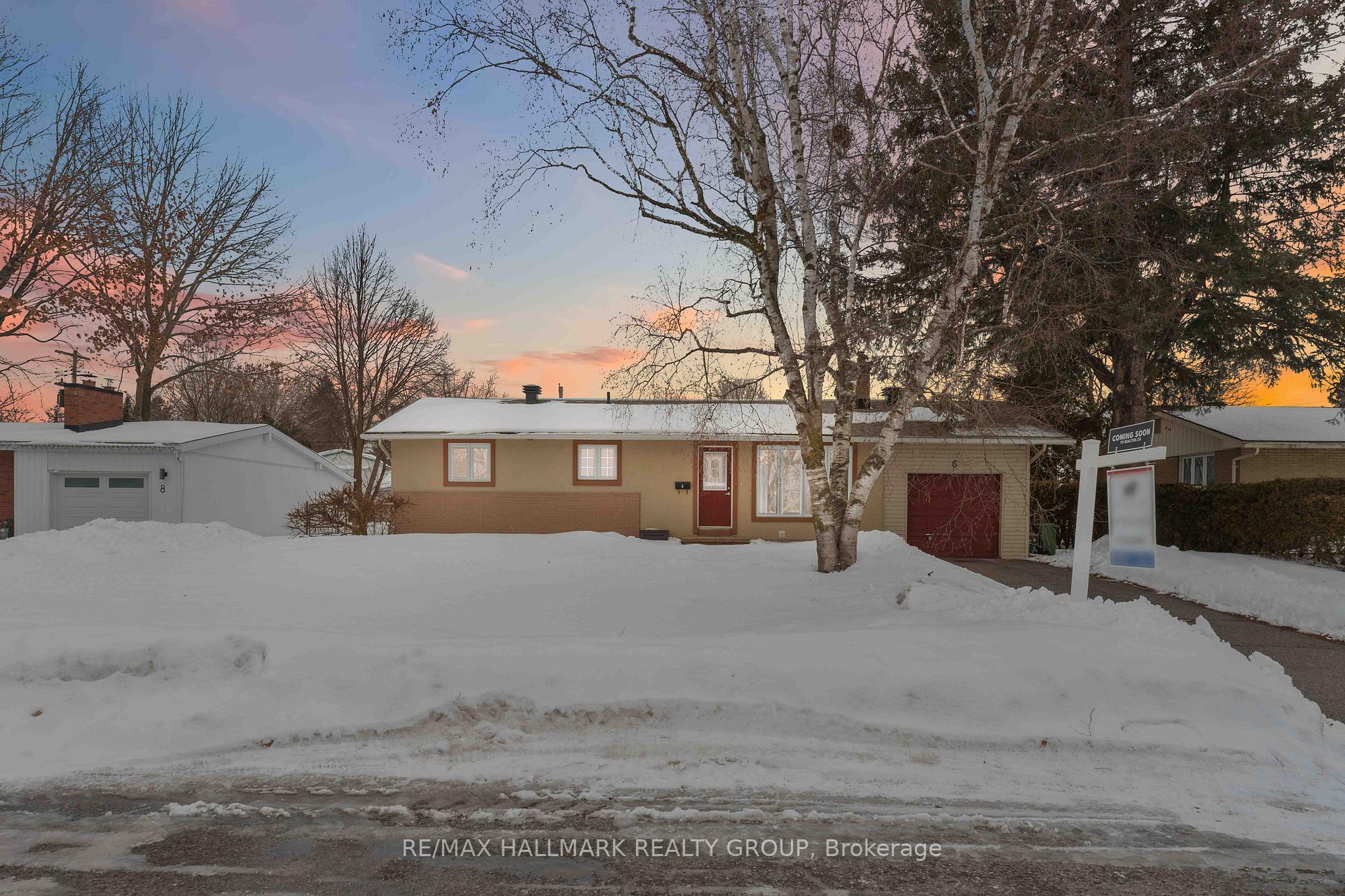 Photo 1 of 6 Ellery Crescent, Ottawa, Lynwood Village — HOMEH