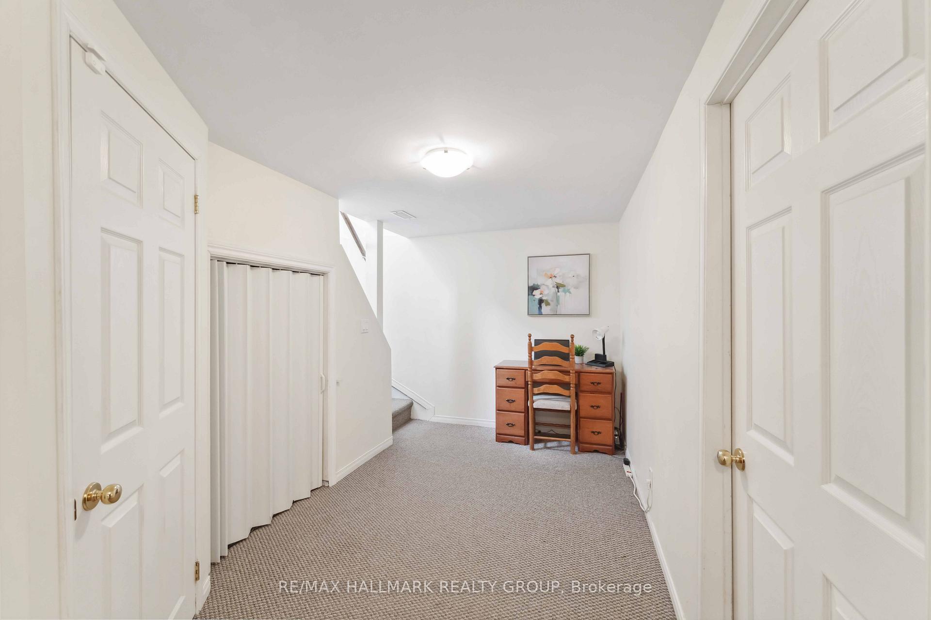 Photo 29 of 6 Ellery Crescent, Ottawa, Lynwood Village — HOMEH