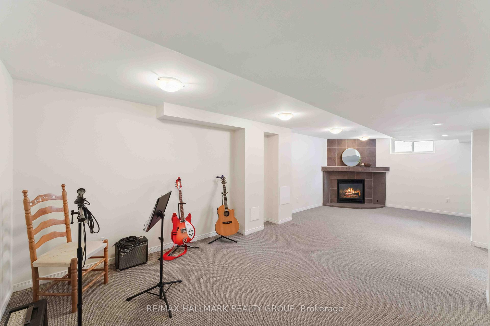 Photo 30 of 6 Ellery Crescent, Ottawa, Lynwood Village — HOMEH
