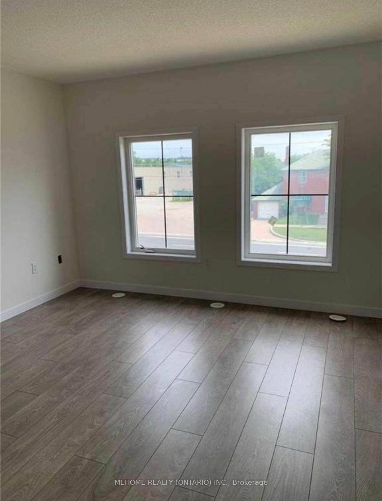 Photo 10 of 10258 Keele Street, Vaughan, Maple — HOMEH