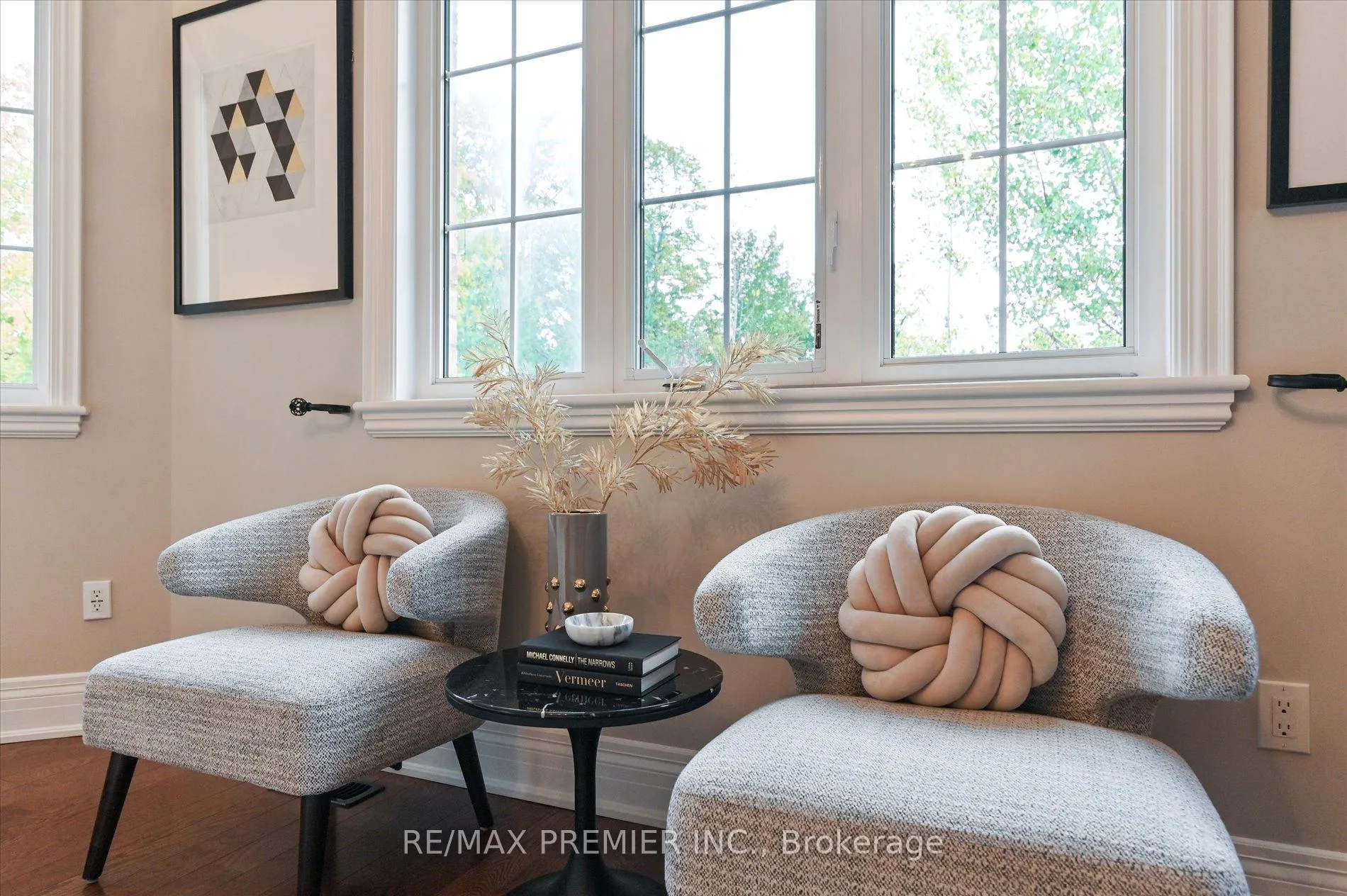 Photo 24 of 64 Heintzman Crescent, Vaughan, Patterson — HOMEH