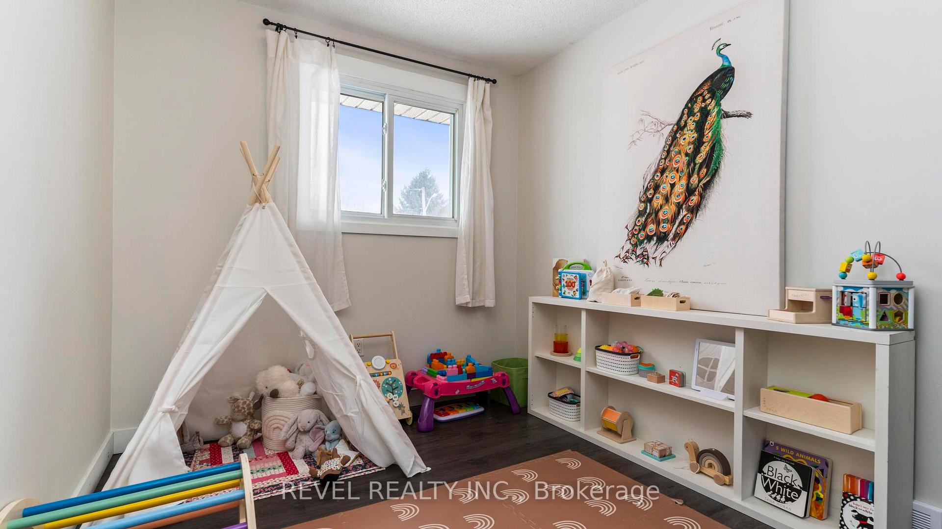 Photo 24 of 225 Munroe Street, West Elgin, West Lorne — HOMEH