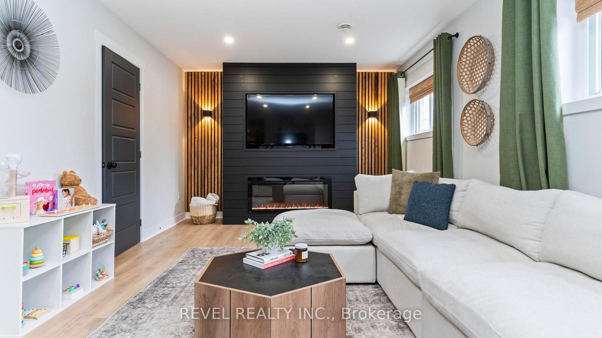 Photo 30 of 225 Munroe Street, West Elgin, West Lorne — HOMEH