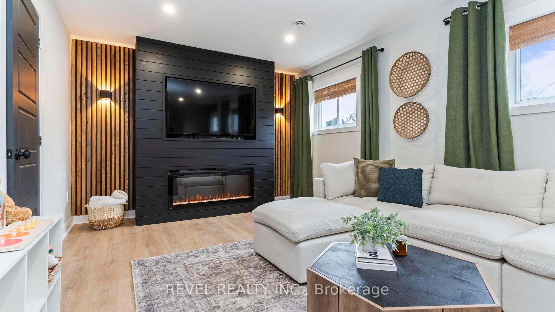 Photo 31 of 225 Munroe Street, West Elgin, West Lorne — HOMEH