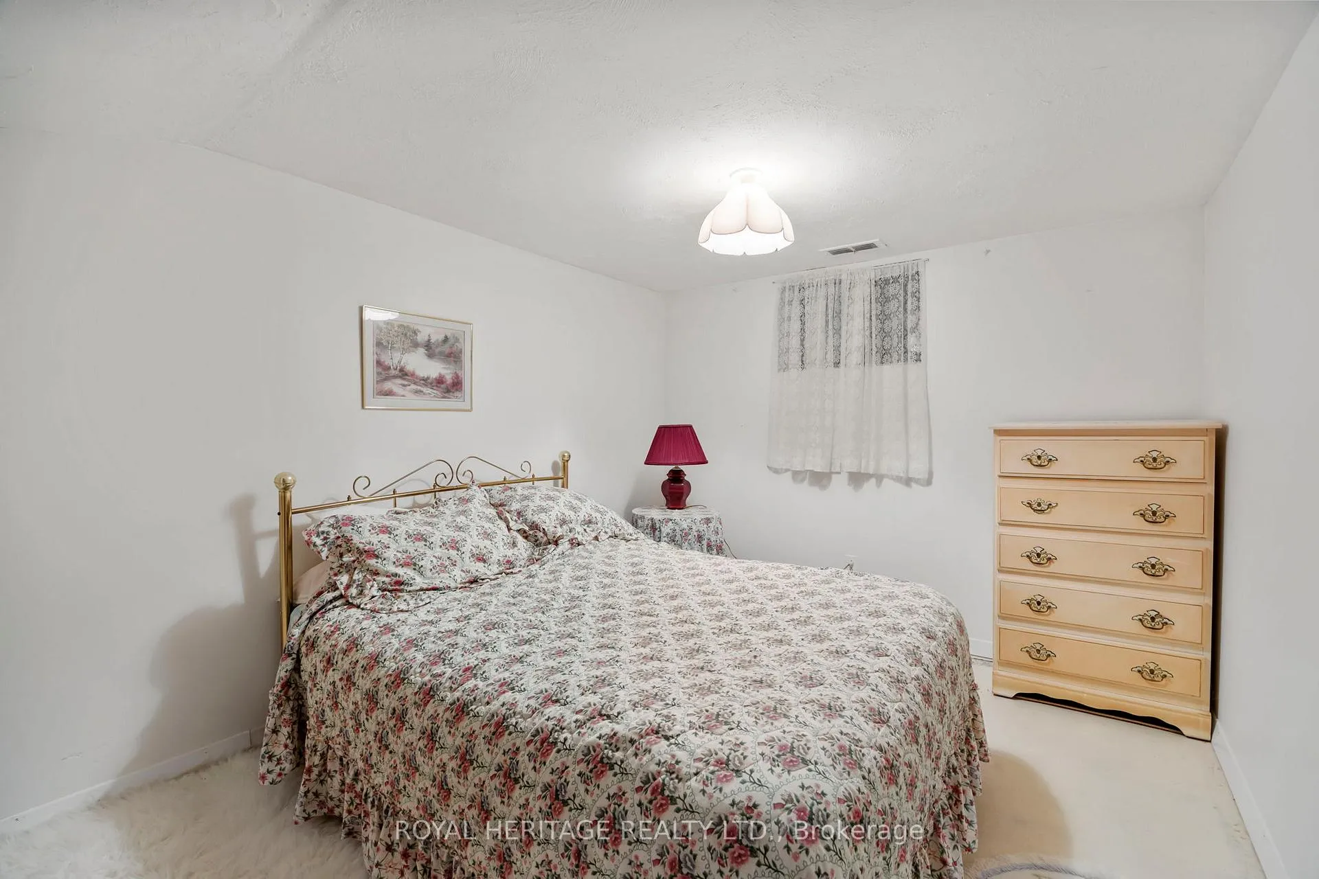 Photo 26 of 121 Tulloch Drive, Ajax, South East — HOMEH
