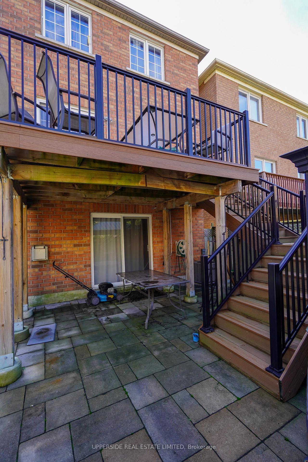 Photo 7 of 76 Sassafras Circle, Vaughan, Patterson — HOMEH