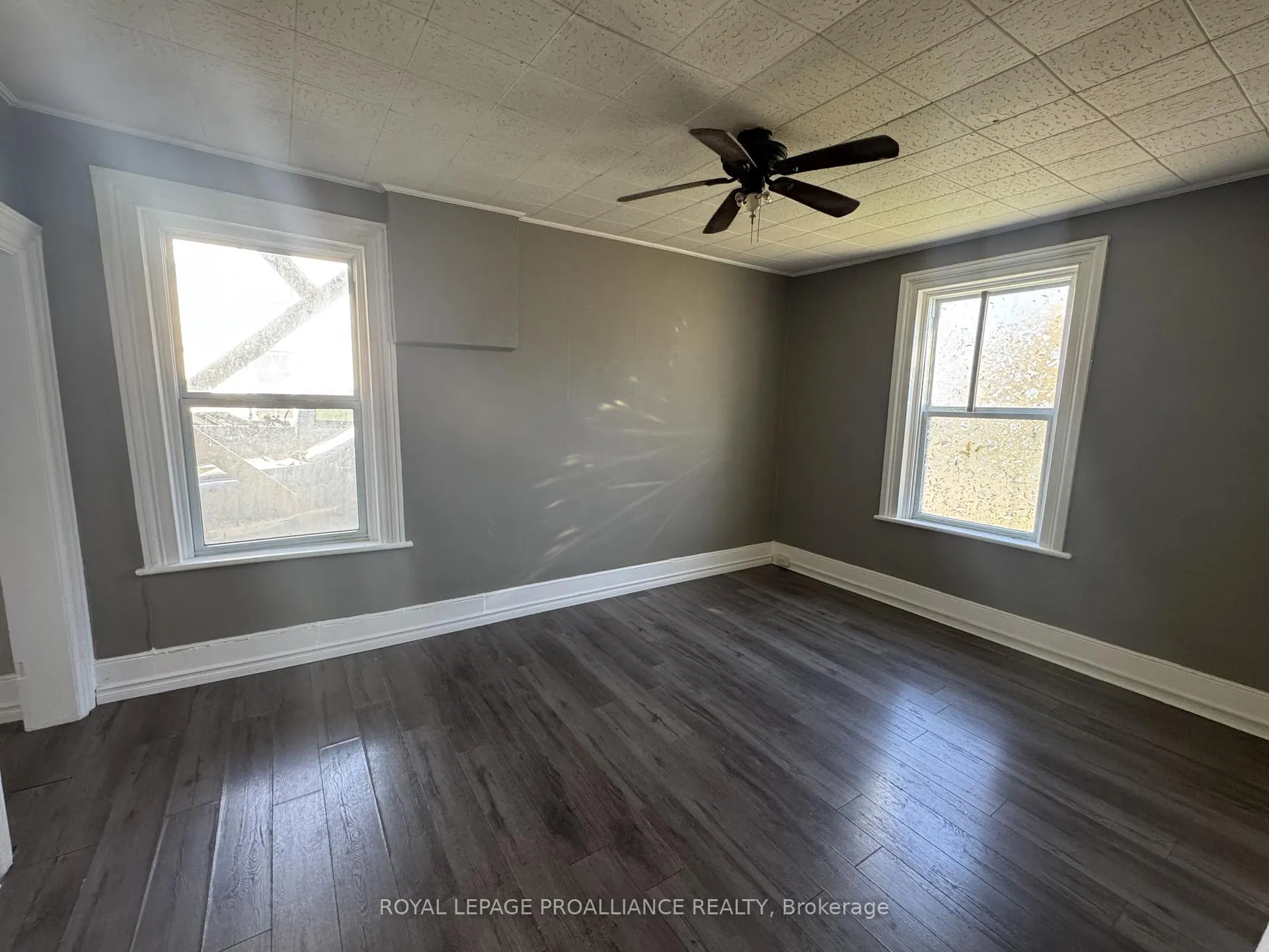 Photo 9 of Unit A, 28 Sinclair Street, Belleville, Belleville Ward — HOMEH
