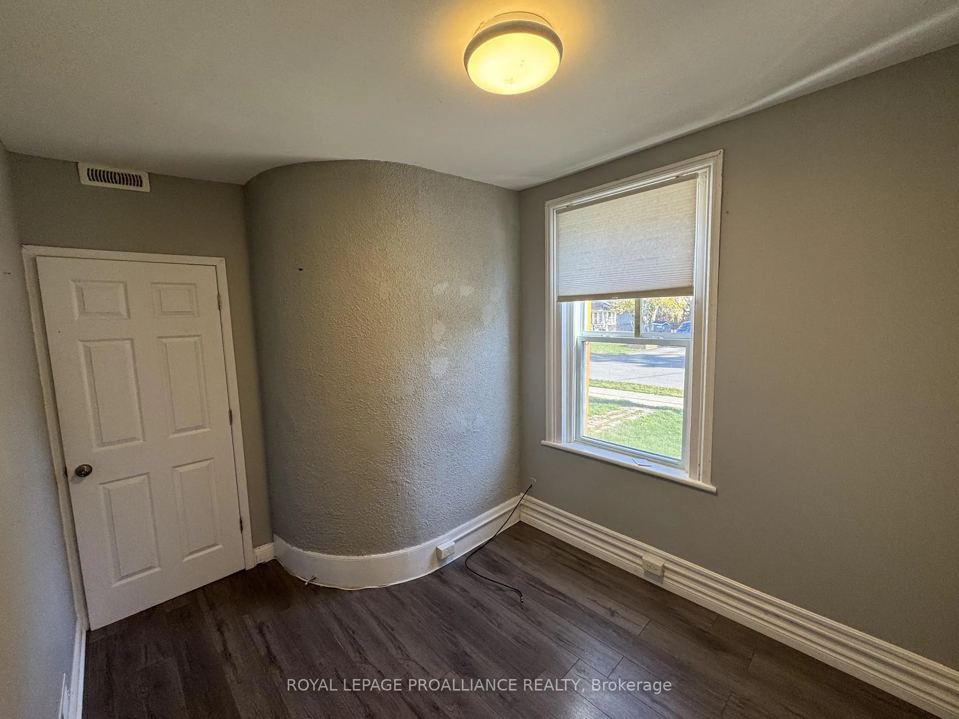 Photo 12 of Unit A, 28 Sinclair Street, Belleville, Belleville Ward — HOMEH