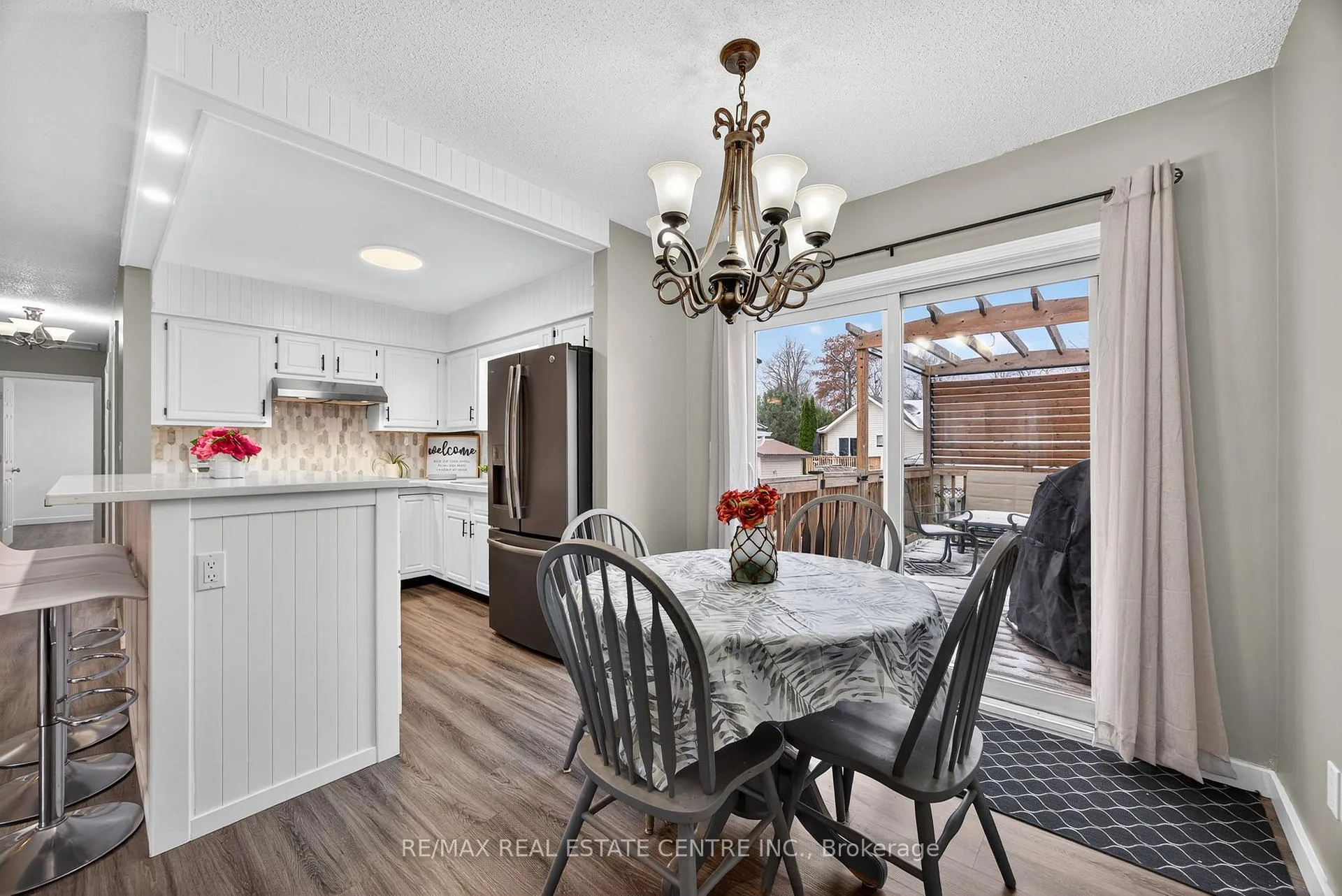 Photo 12 of 62 Riverdale Drive, Wasaga Beach — HOMEH