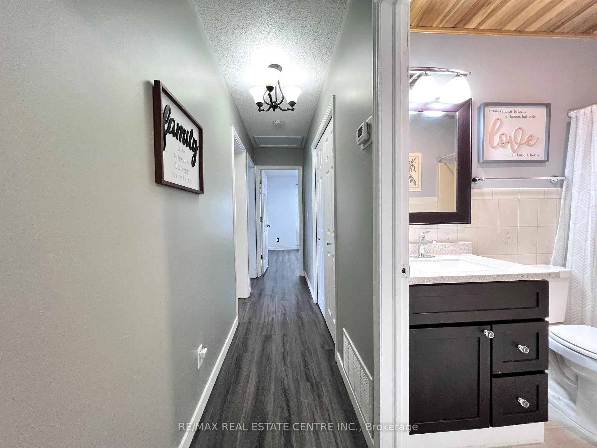Photo 13 of 62 Riverdale Drive, Wasaga Beach — HOMEH