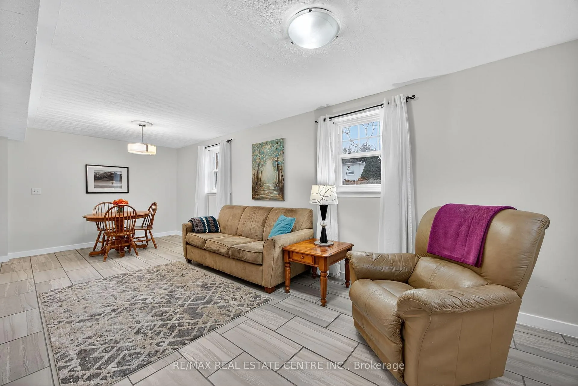 Photo 26 of 62 Riverdale Drive, Wasaga Beach — HOMEH
