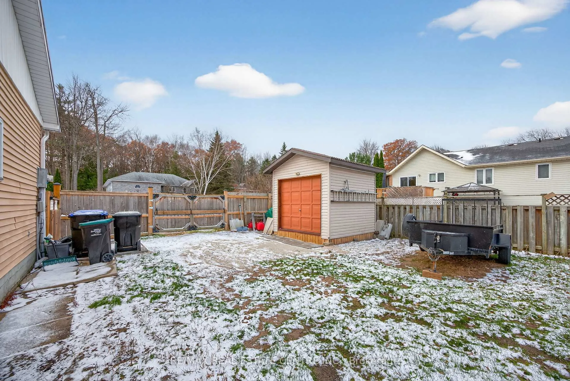 Photo 48 of 62 Riverdale Drive, Wasaga Beach — HOMEH
