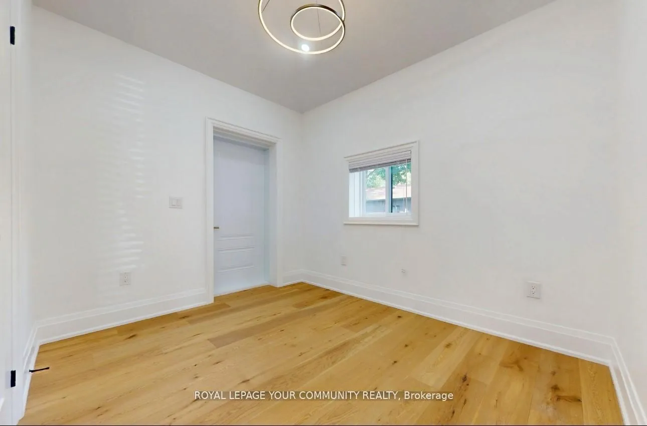 Photo 10 of Unit Unit 3, 12 Kemano Street, Aurora, Aurora Heights — HOMEH