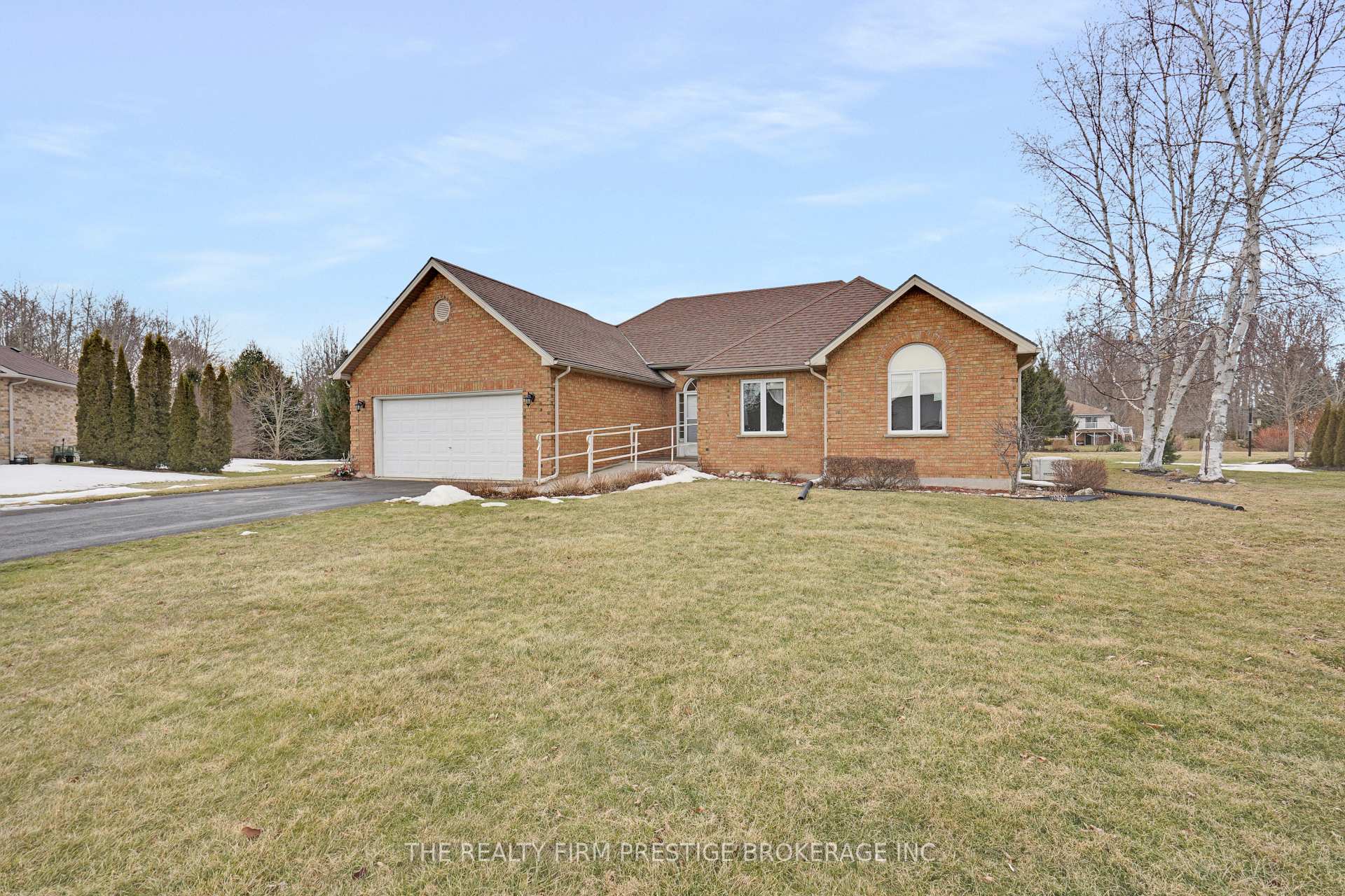 Front of 25262 Eagle Court