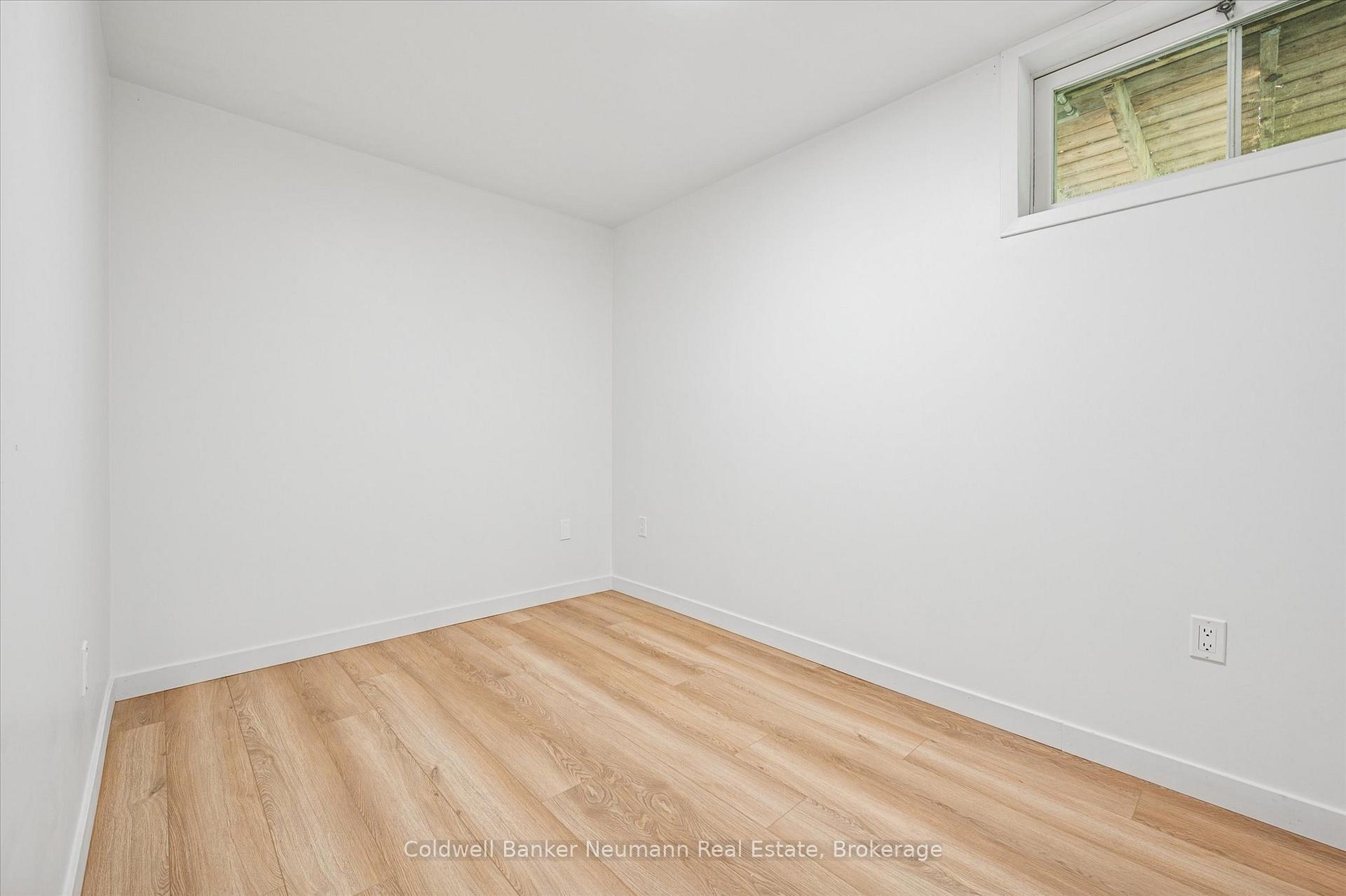 Photo 29 of 118 Moccasin Drive, Waterloo, Lakeshore Village — HOMEH
