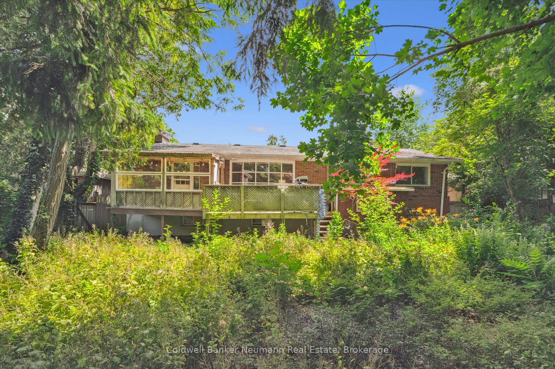 Photo 39 of 118 Moccasin Drive, Waterloo, Lakeshore Village — HOMEH