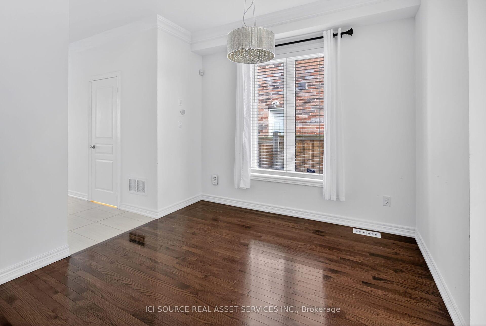 Photo 5 of 49 Ostrovsky Road, Vaughan, Vellore Village — HOMEH