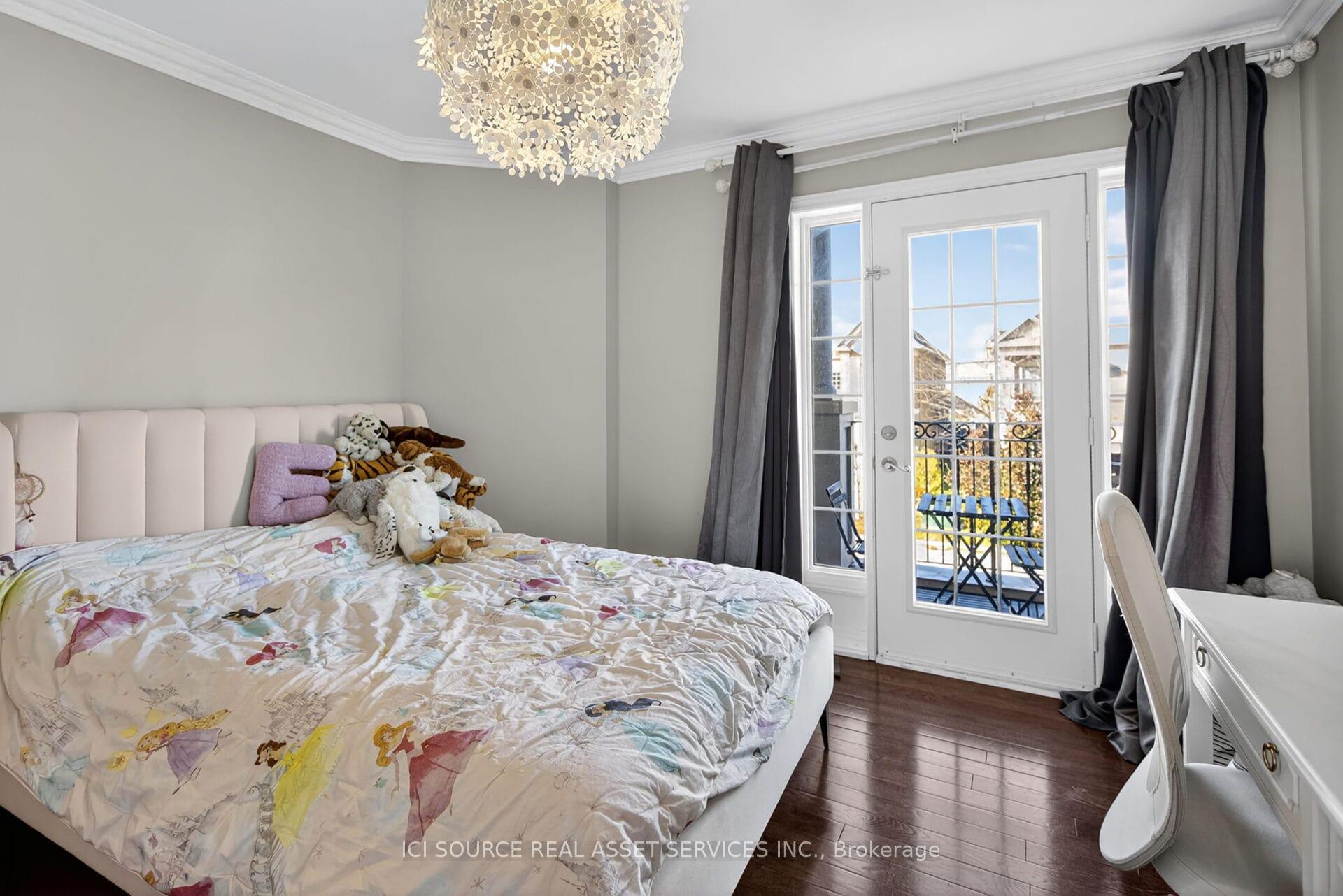 Photo 11 of 49 Ostrovsky Road, Vaughan, Vellore Village — HOMEH