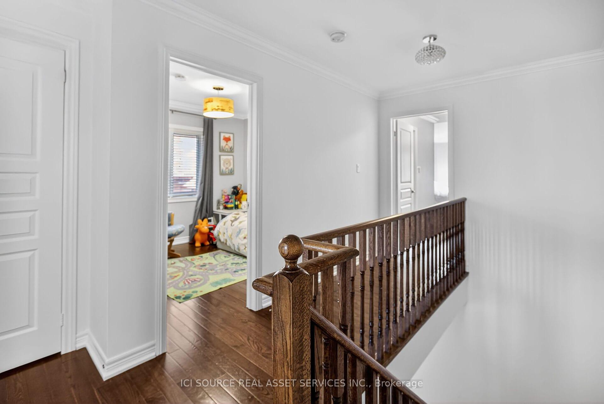 Photo 13 of 49 Ostrovsky Road, Vaughan, Vellore Village — HOMEH
