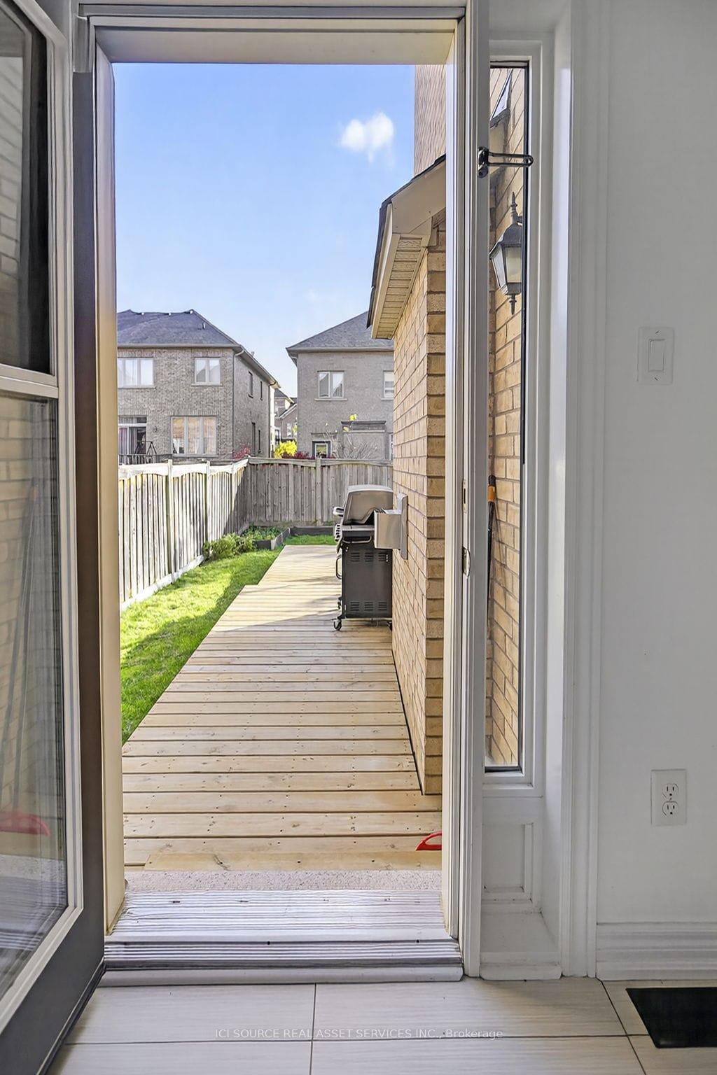 Photo 27 of 49 Ostrovsky Road, Vaughan, Vellore Village — HOMEH