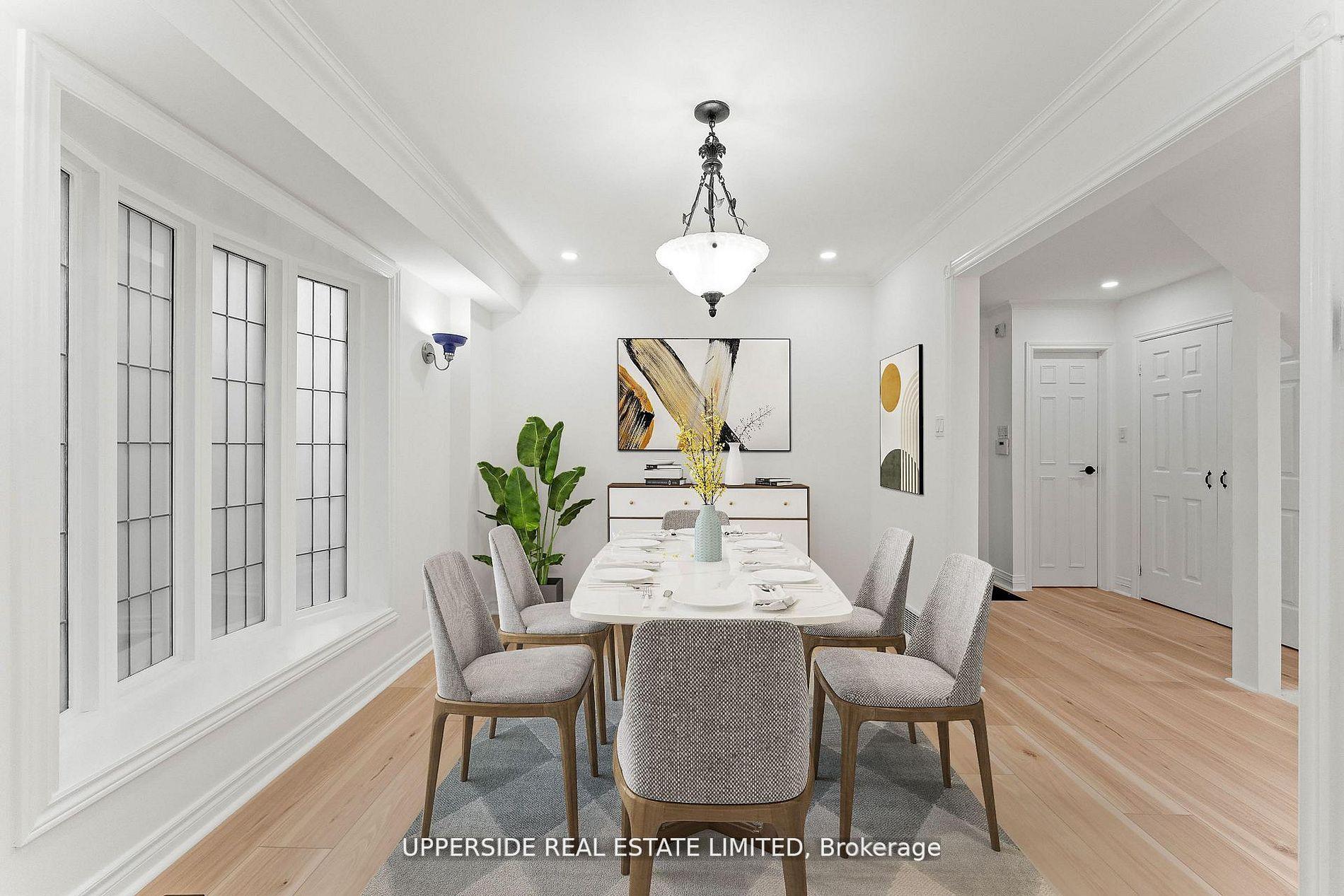 Photo 33 of 55 Thornbury Circle, Vaughan, Crestwood-Springfarm-Yorkhill — HOMEH