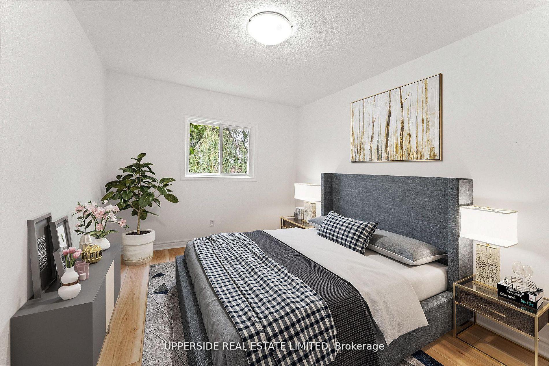 Photo 40 of 55 Thornbury Circle, Vaughan, Crestwood-Springfarm-Yorkhill — HOMEH