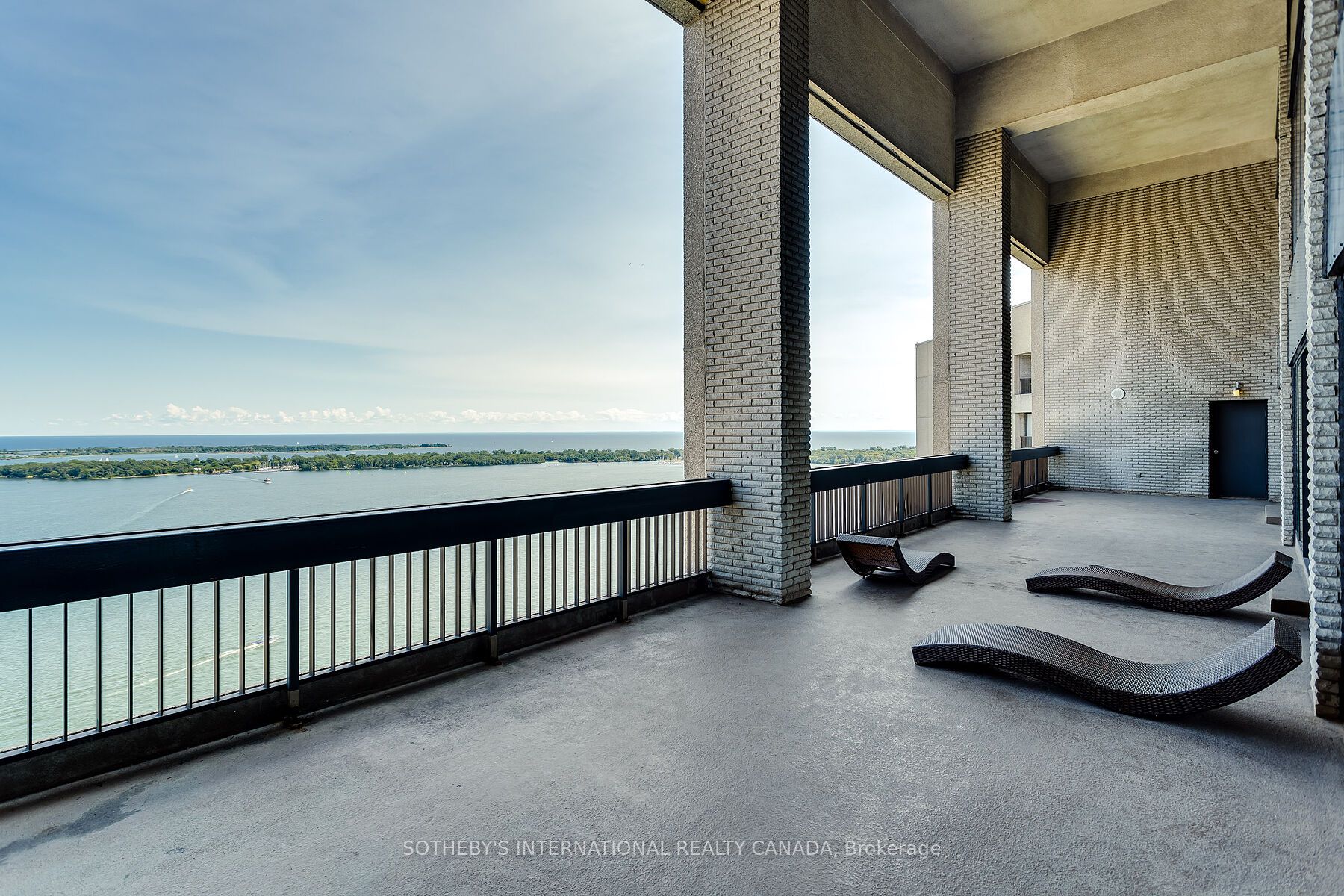 Photo 70 of Unit 3408, 33 Harbour Square, Toronto, Waterfront Communities — HOMEH