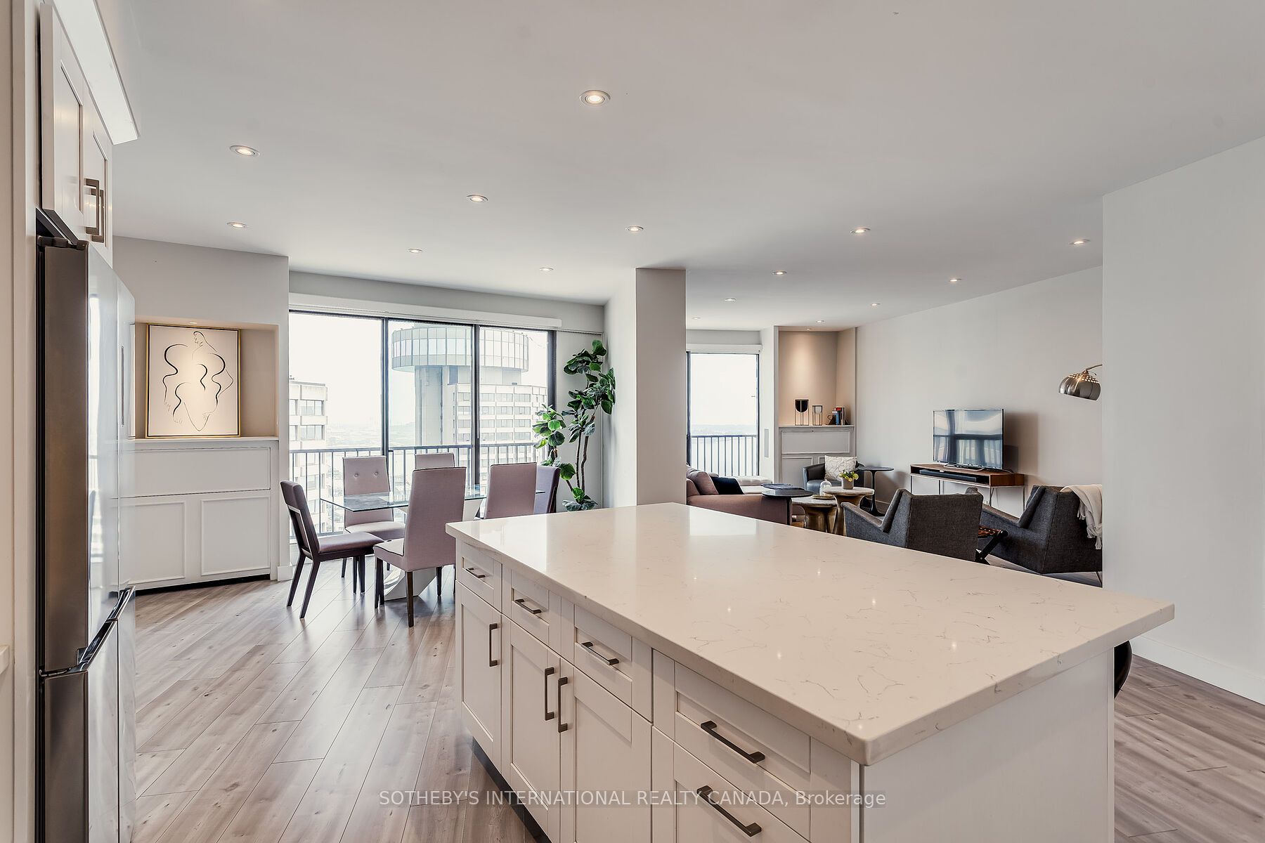 Photo 50 of Unit 3408, 33 Harbour Square, Toronto, Waterfront Communities — HOMEH