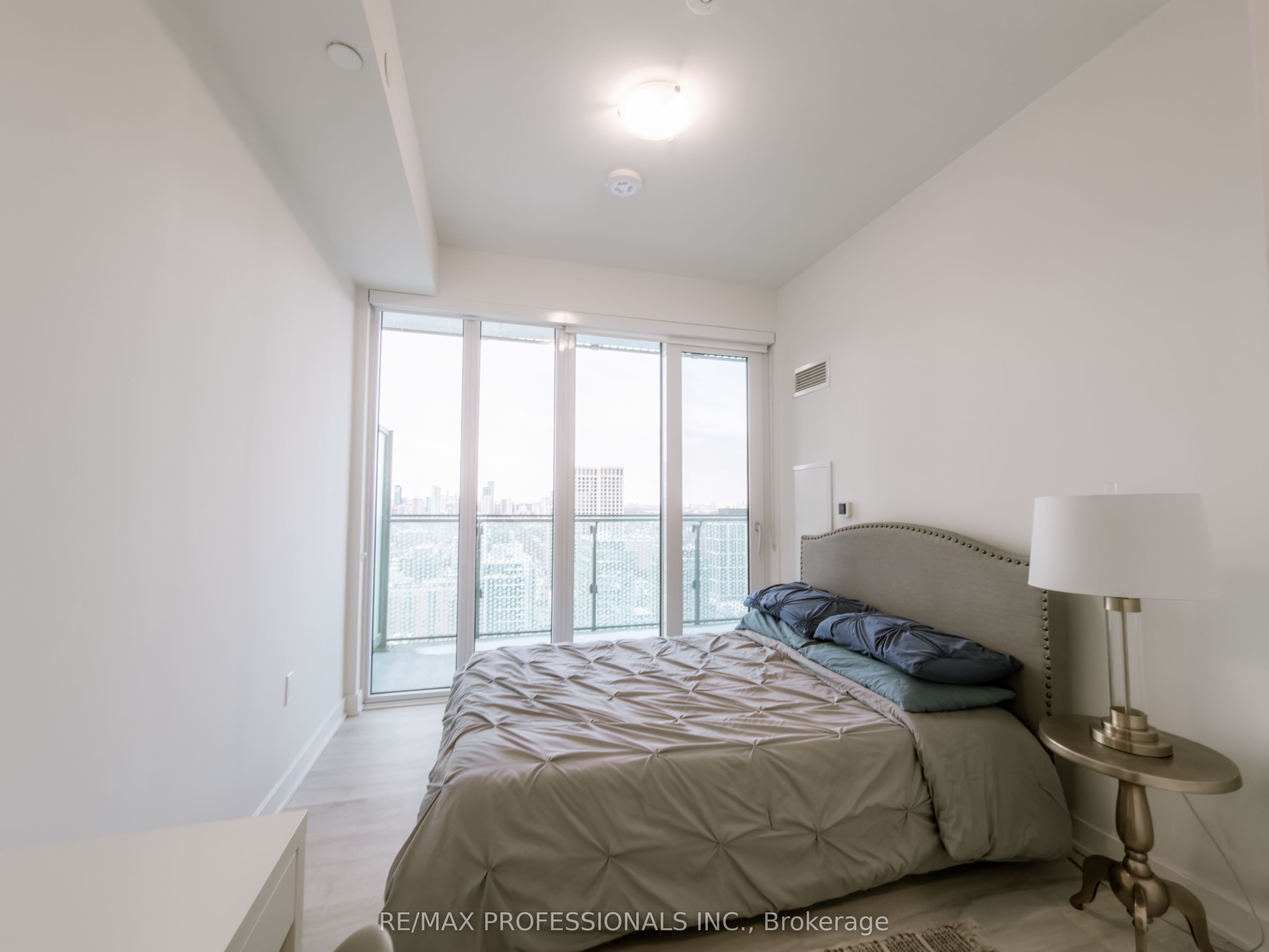Photo 42 of Unit 2902, 70 Princess Street, Toronto, Moss Park — HOMEH