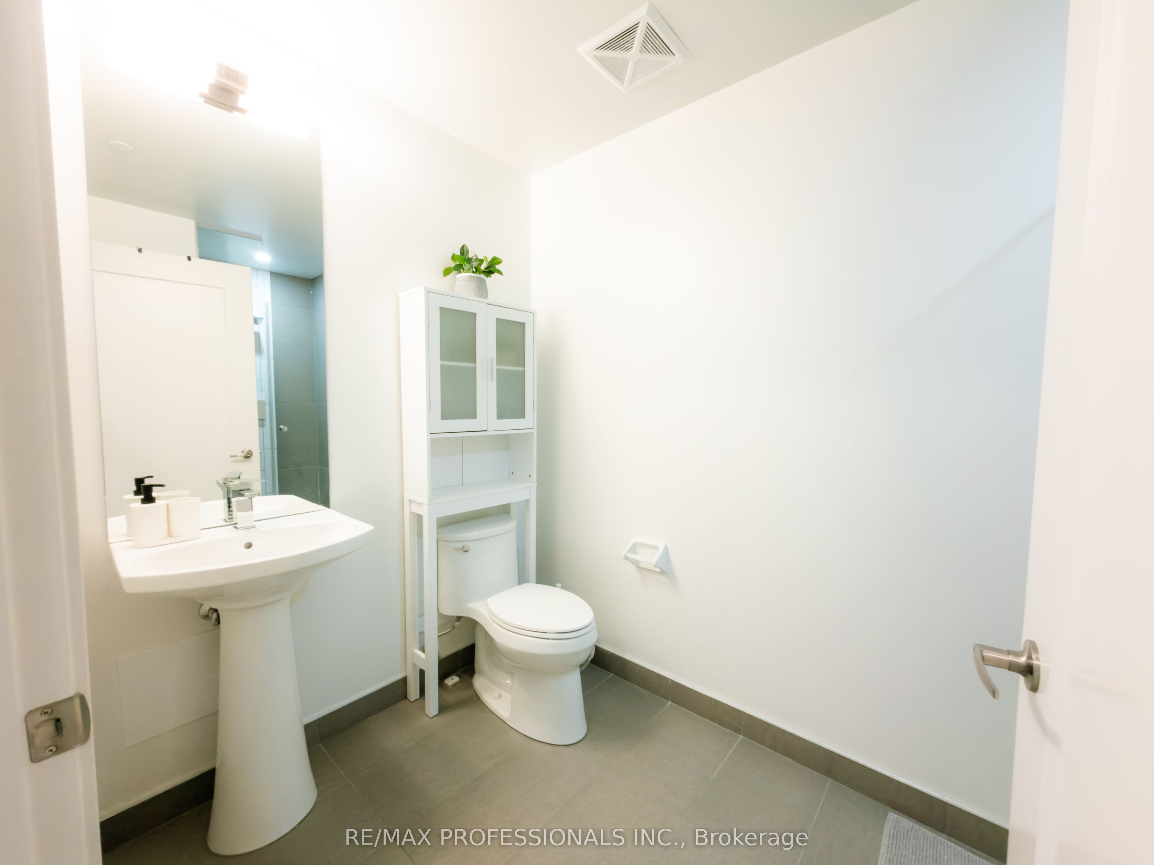 Photo 26 of Unit 2902, 70 Princess Street, Toronto, Moss Park — HOMEH
