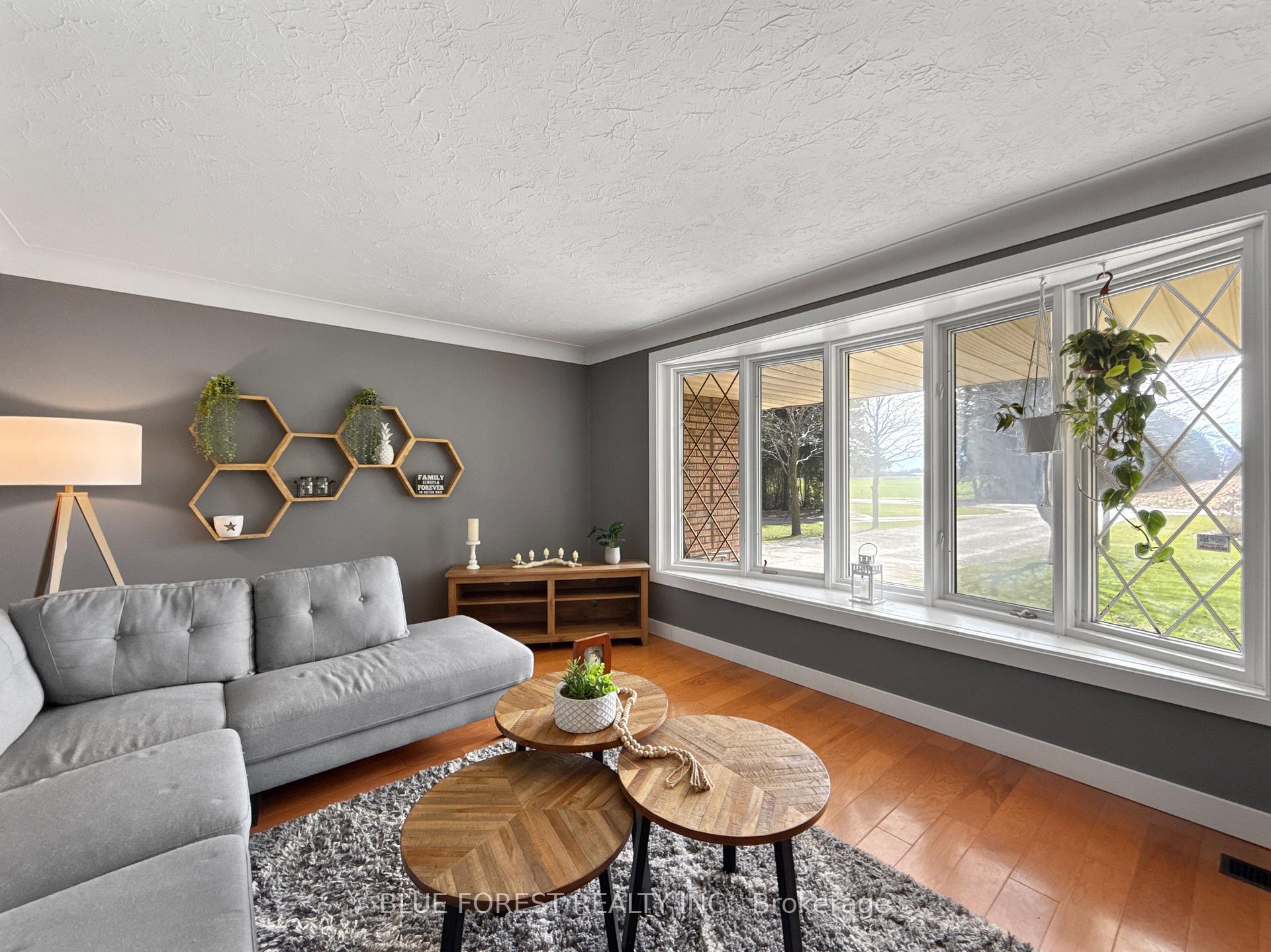 Photo 5 of 22832 Thomson Line, West Elgin, Rural West Elgin — HOMEH