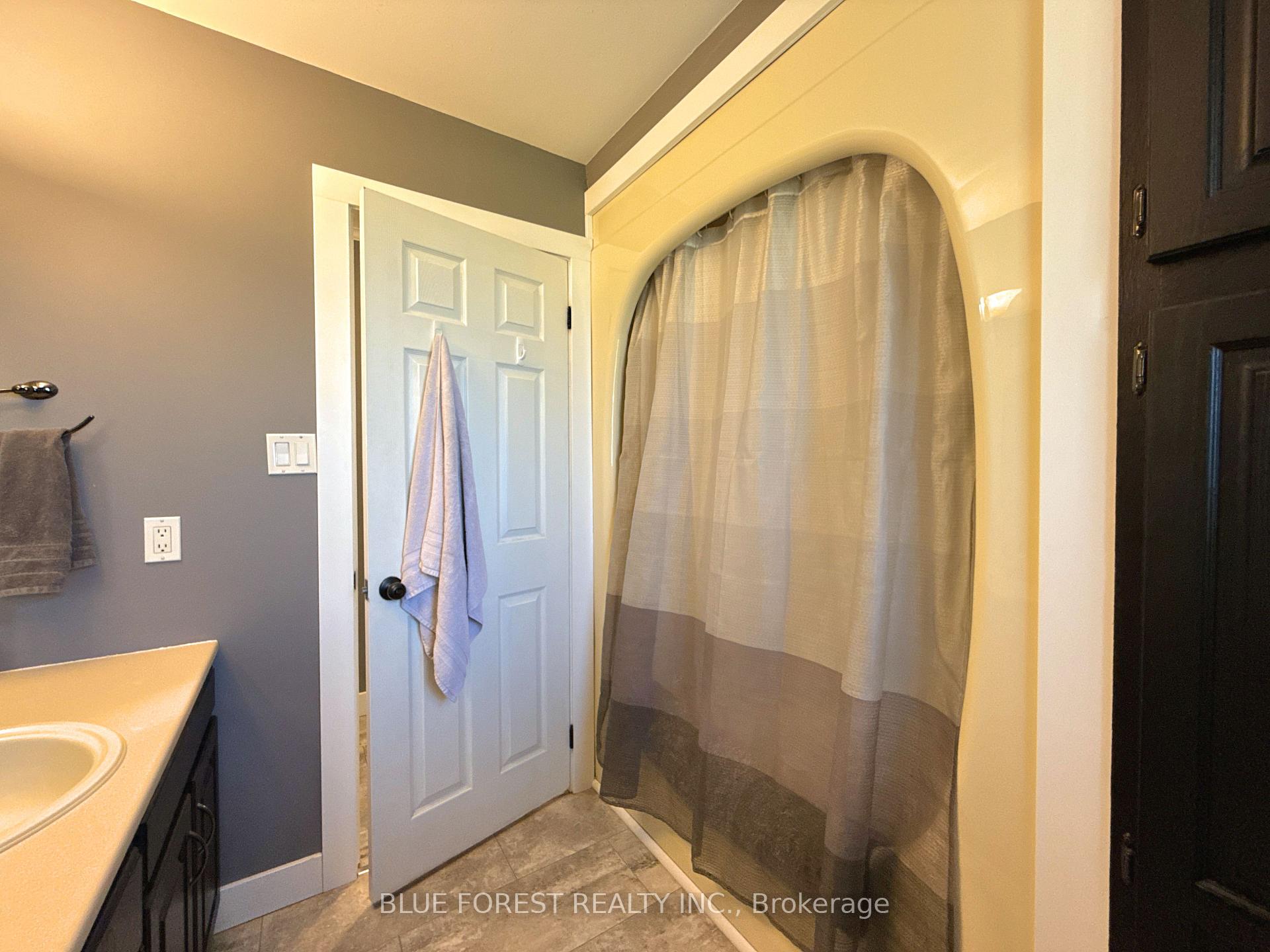 Photo 28 of 22832 Thomson Line, West Elgin, Rural West Elgin — HOMEH