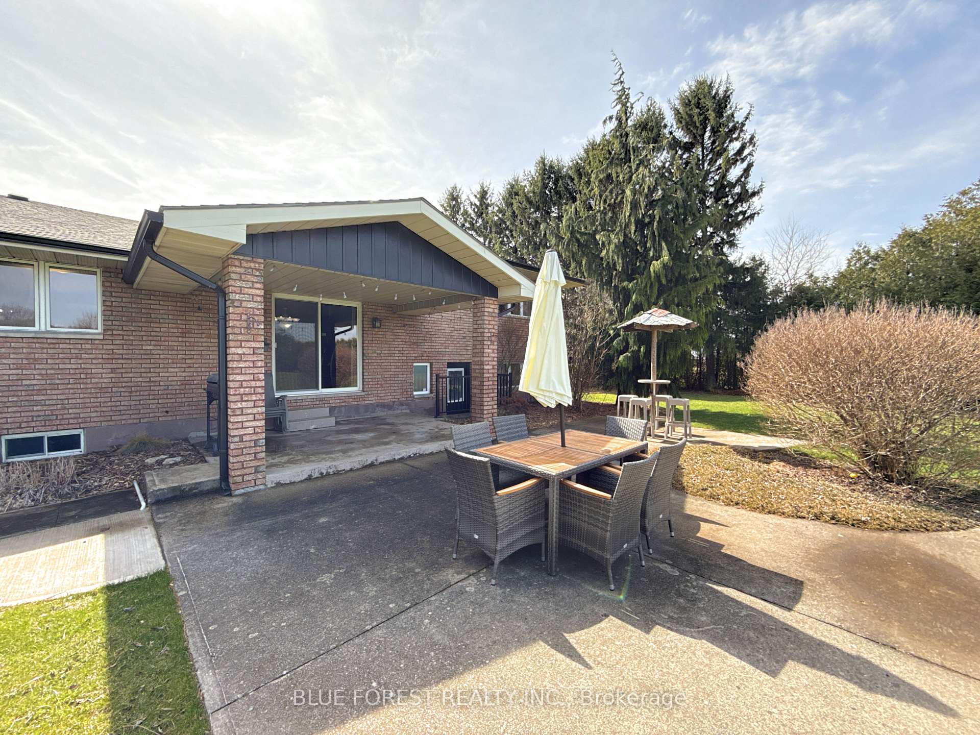 Photo 33 of 22832 Thomson Line, West Elgin, Rural West Elgin — HOMEH