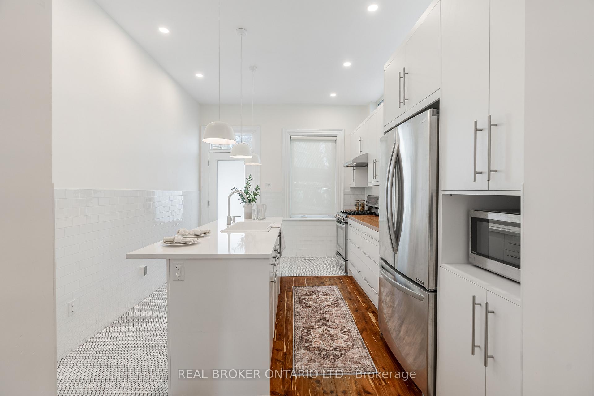 Photo 13 of 141 Rochester Street, Ottawa, West Centre Town — HOMEH