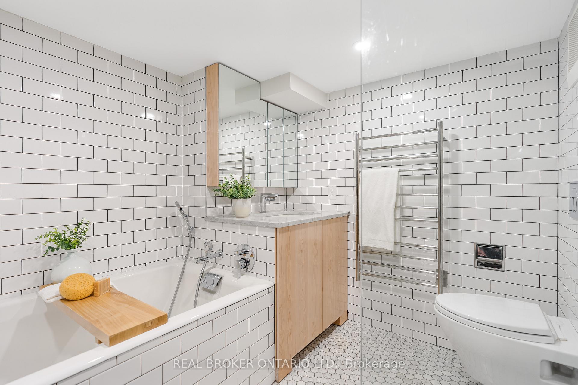 Photo 35 of 141 Rochester Street, Ottawa, West Centre Town — HOMEH
