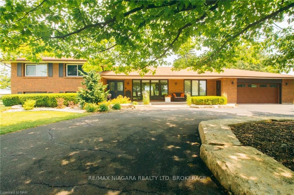Photo 3 of 43225 Pettit Road, Wainfleet, Marshville/Winger — HOMEH