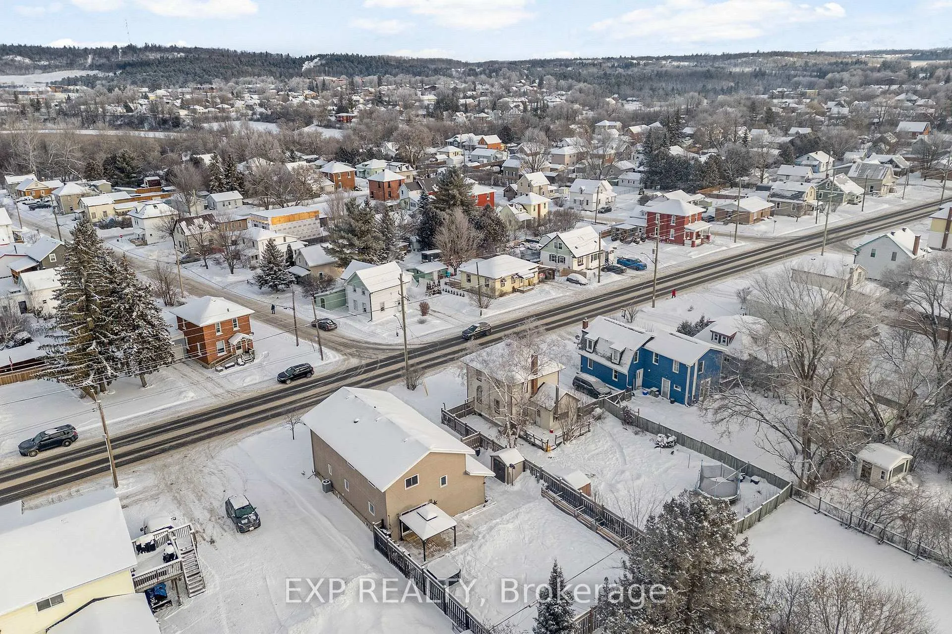 Photo 6 of 395 Lisgar Avenue, Renfrew — HOMEH