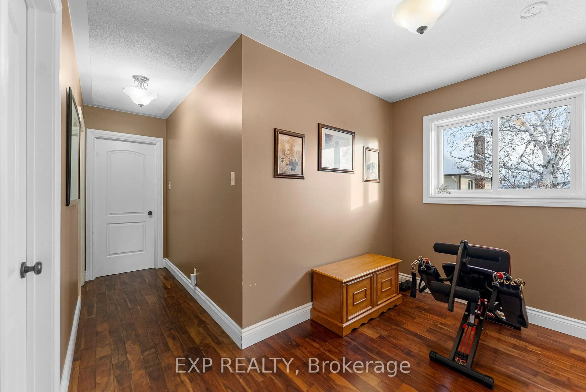 Photo 19 of 395 Lisgar Avenue, Renfrew — HOMEH