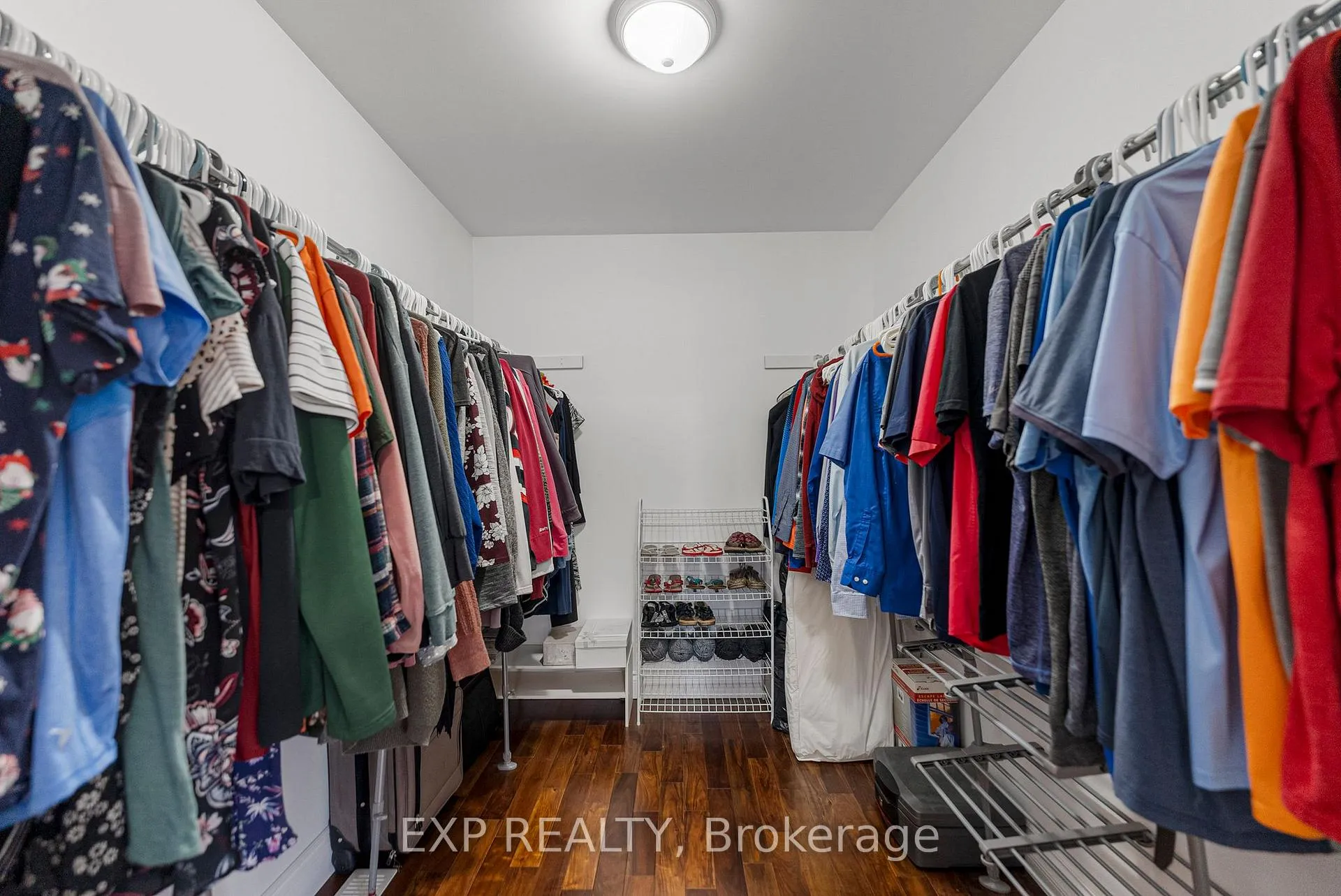 Photo 23 of 395 Lisgar Avenue, Renfrew — HOMEH
