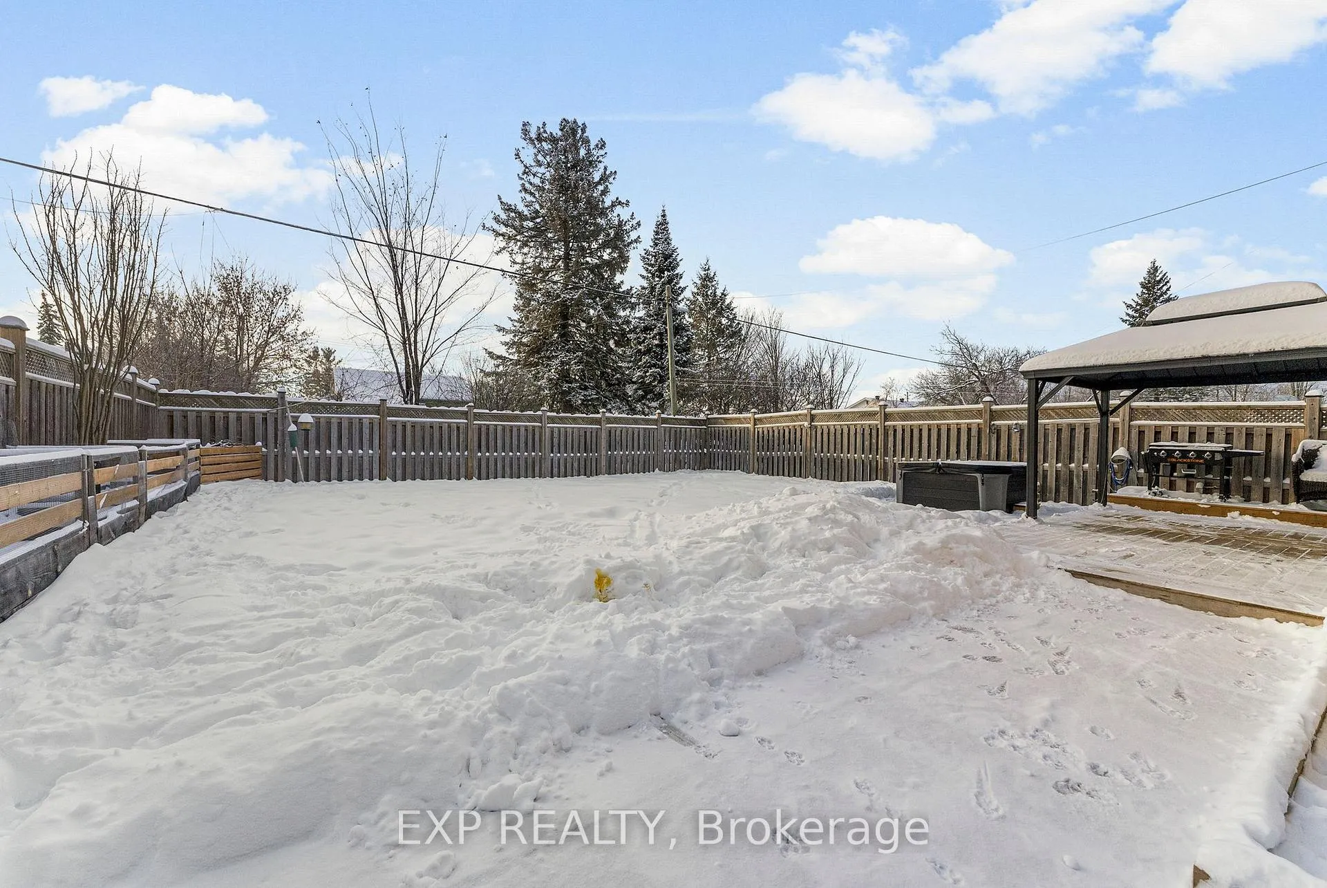 Photo 36 of 395 Lisgar Avenue, Renfrew — HOMEH