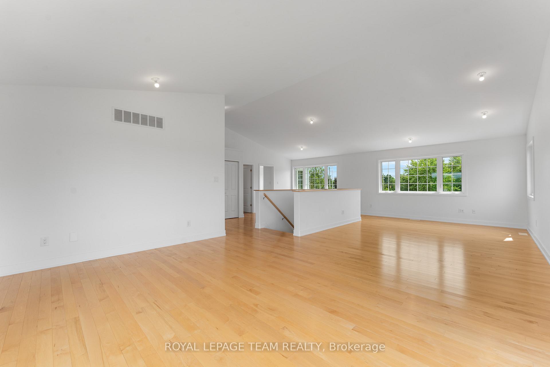 Photo 22 of 1124 Perth Road, Beckwith, Beckwith Twp — HOMEH