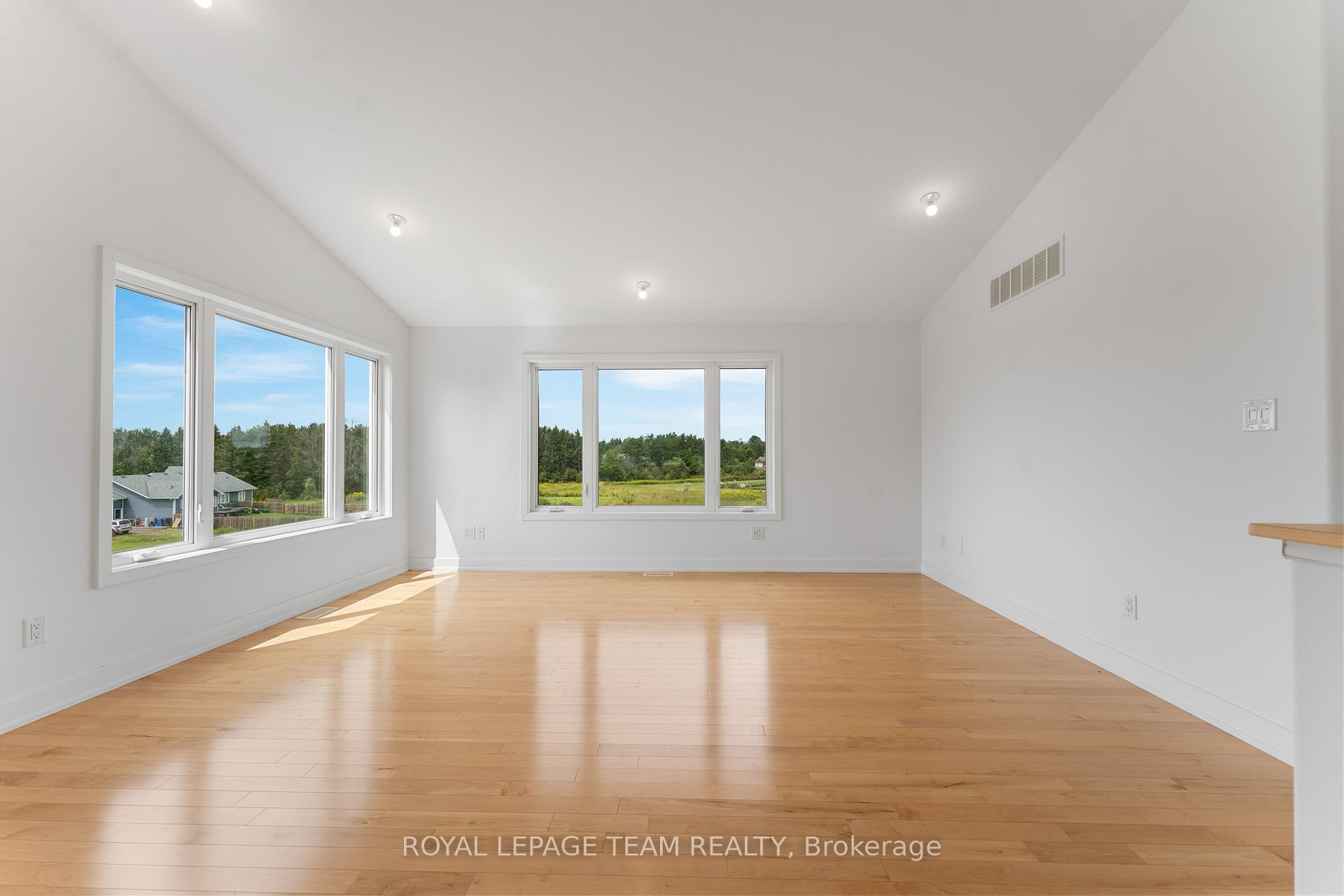 Photo 25 of 1124 Perth Road, Beckwith, Beckwith Twp — HOMEH