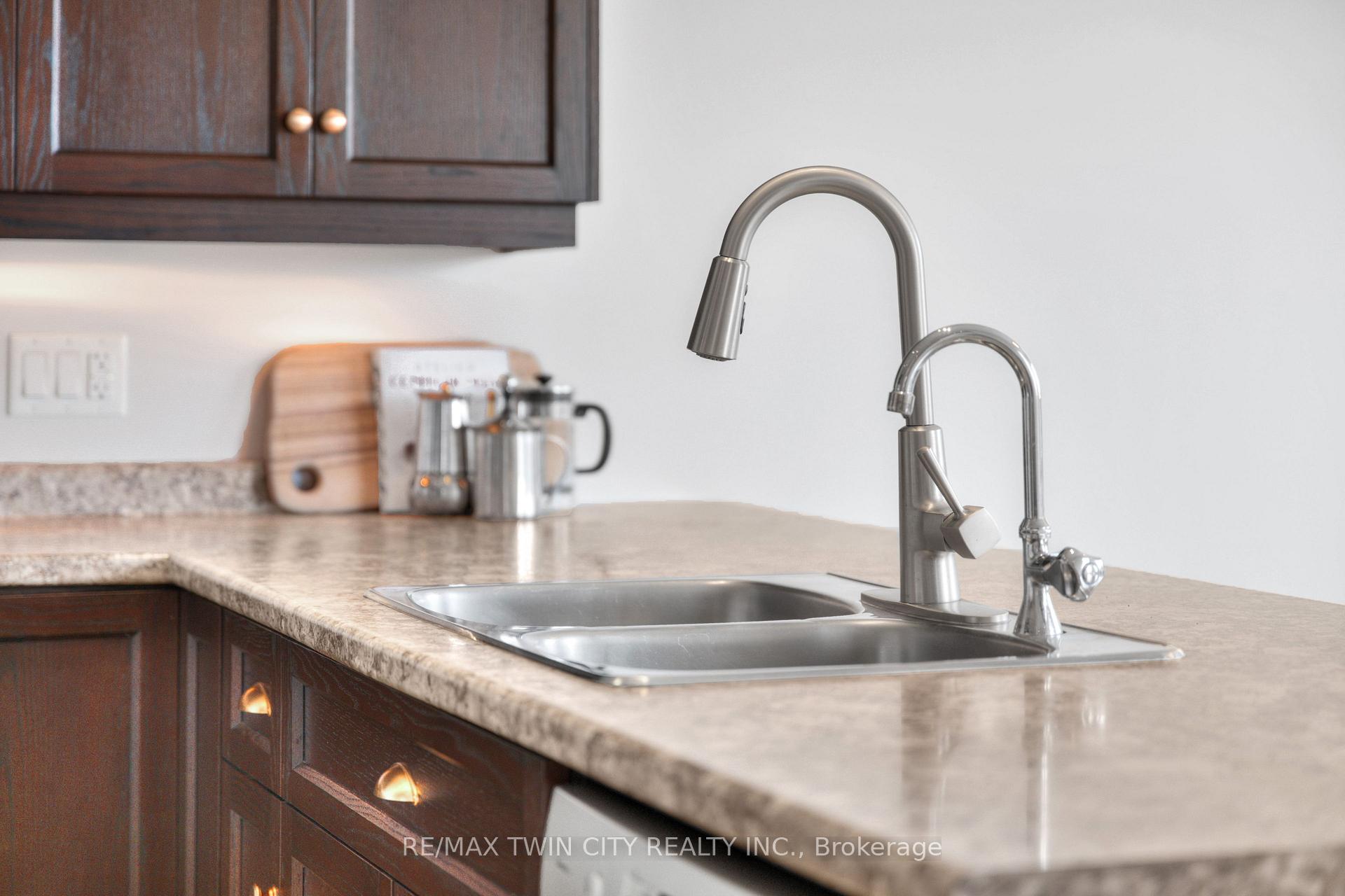 Photo 17 of 455 Twinleaf Street, Waterloo — HOMEH