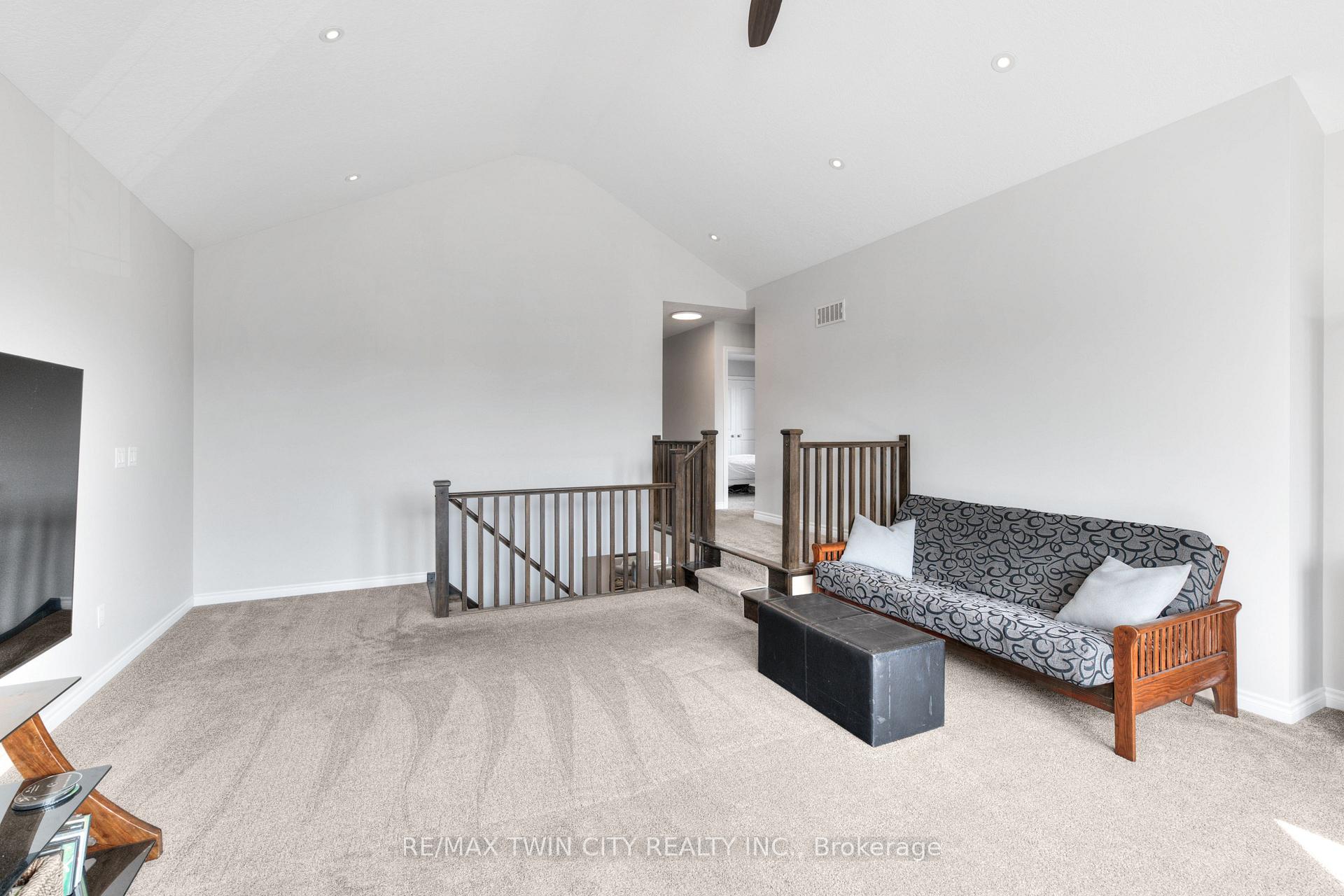 Photo 22 of 455 Twinleaf Street, Waterloo — HOMEH