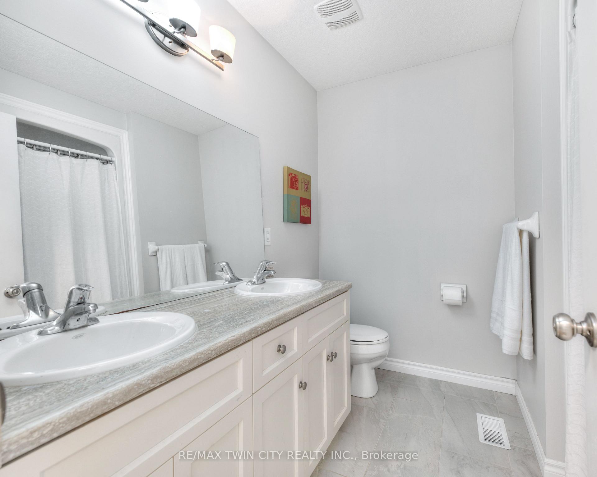 Photo 28 of 455 Twinleaf Street, Waterloo — HOMEH