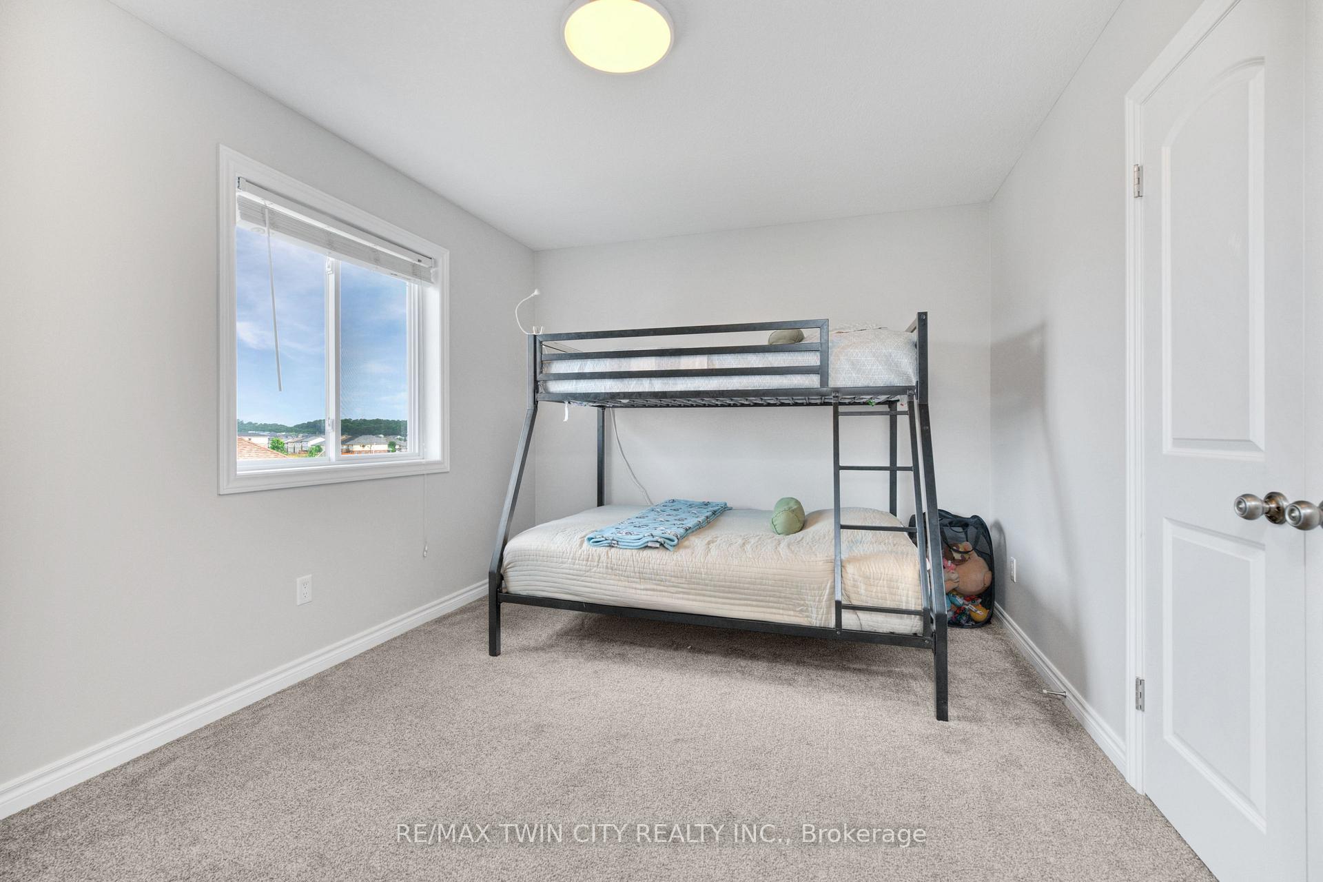 Photo 29 of 455 Twinleaf Street, Waterloo — HOMEH
