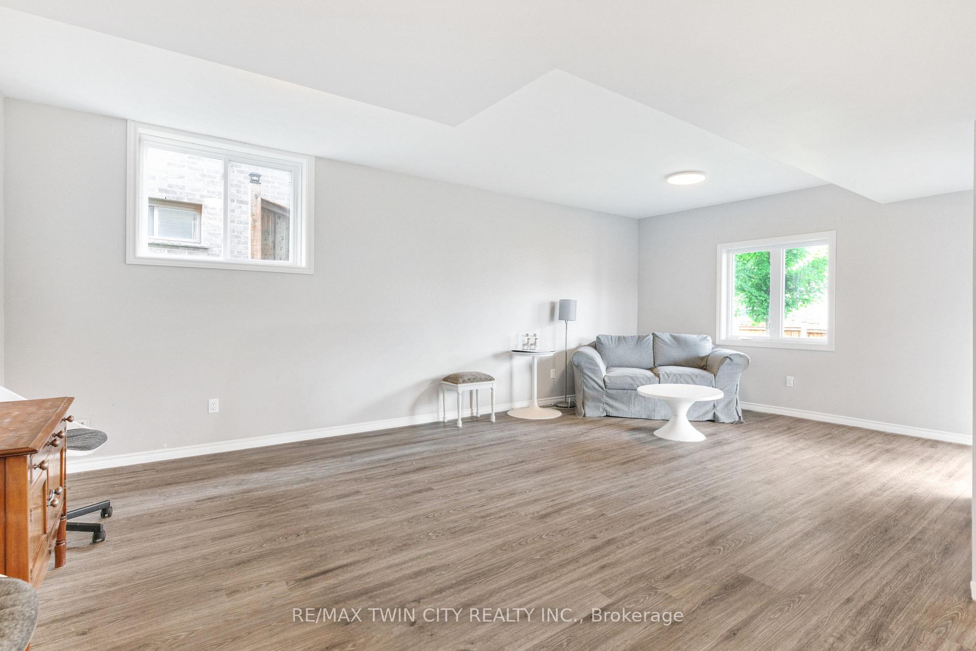 Photo 37 of 455 Twinleaf Street, Waterloo — HOMEH