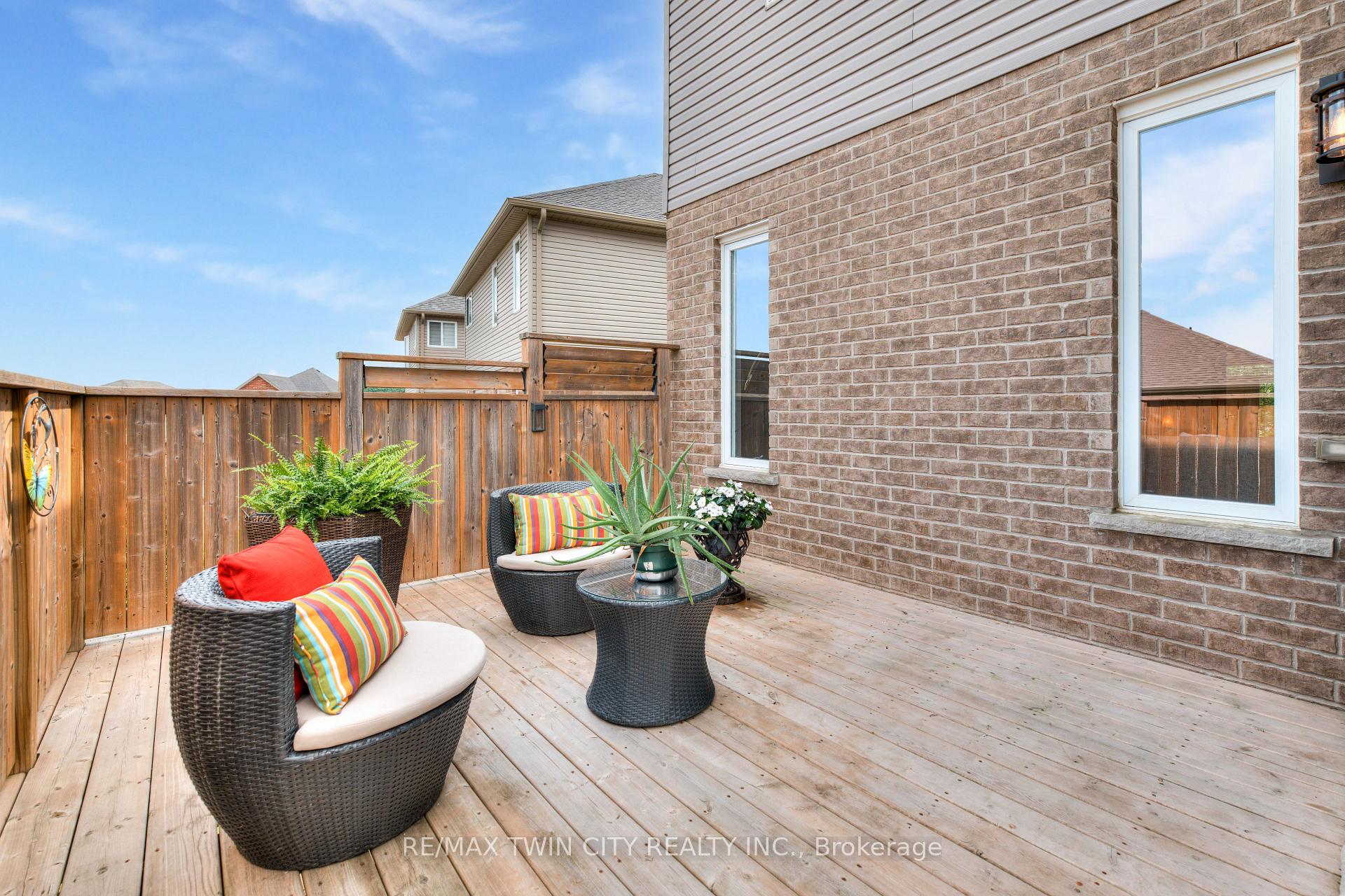 Photo 40 of 455 Twinleaf Street, Waterloo — HOMEH