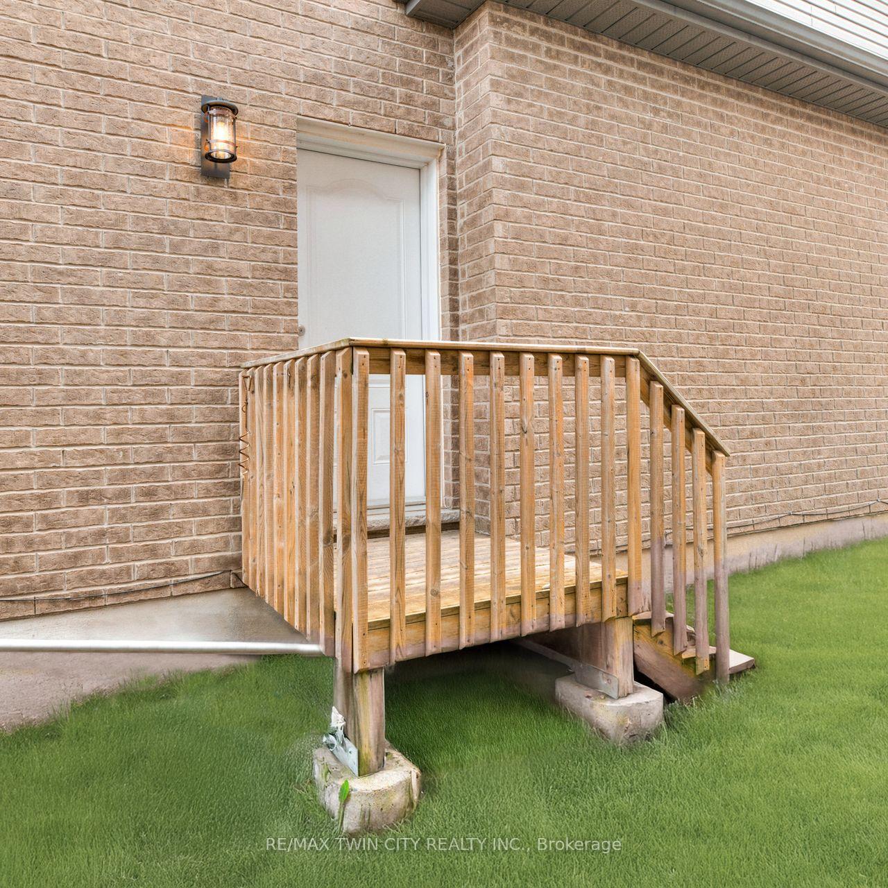 Photo 42 of 455 Twinleaf Street, Waterloo — HOMEH