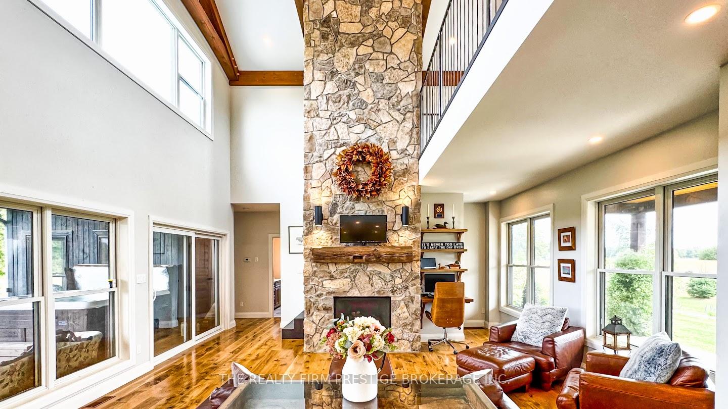 Photo 3 of 26496 Silver Clay Line, West Elgin, Rural West Elgin — HOMEH